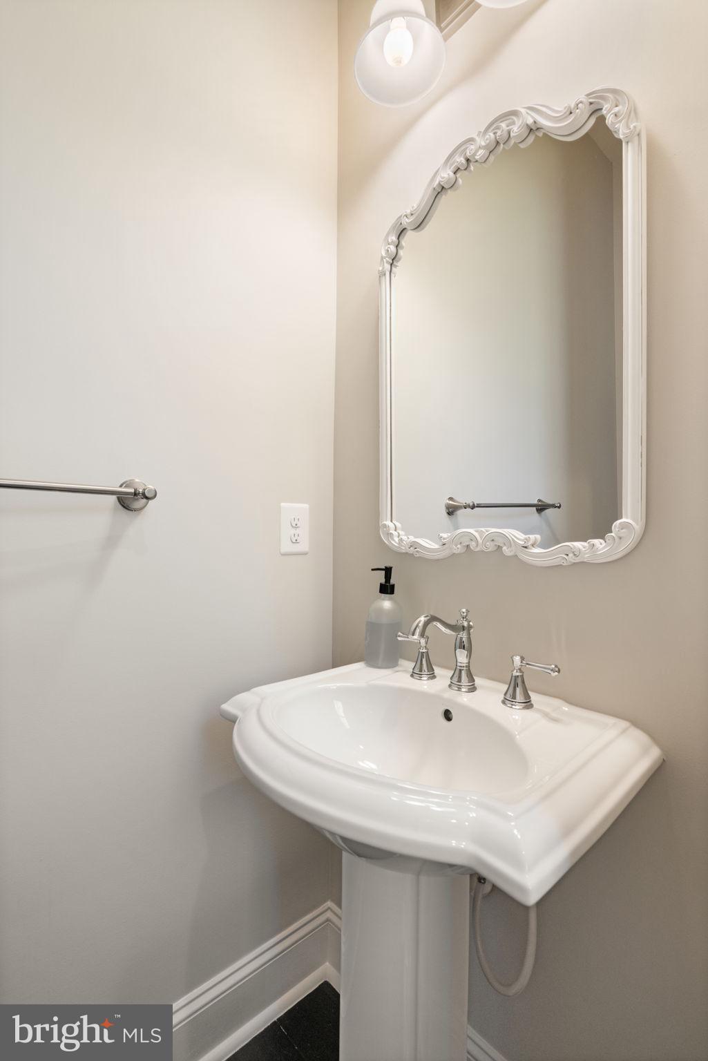 POTOMAC SHORES - Residential