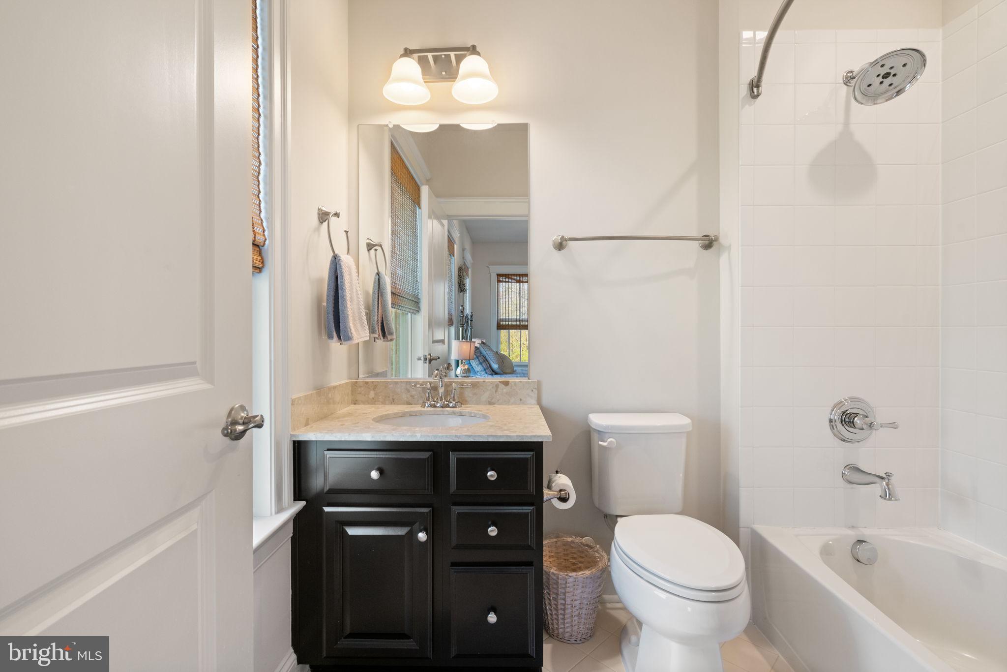 POTOMAC SHORES - Residential