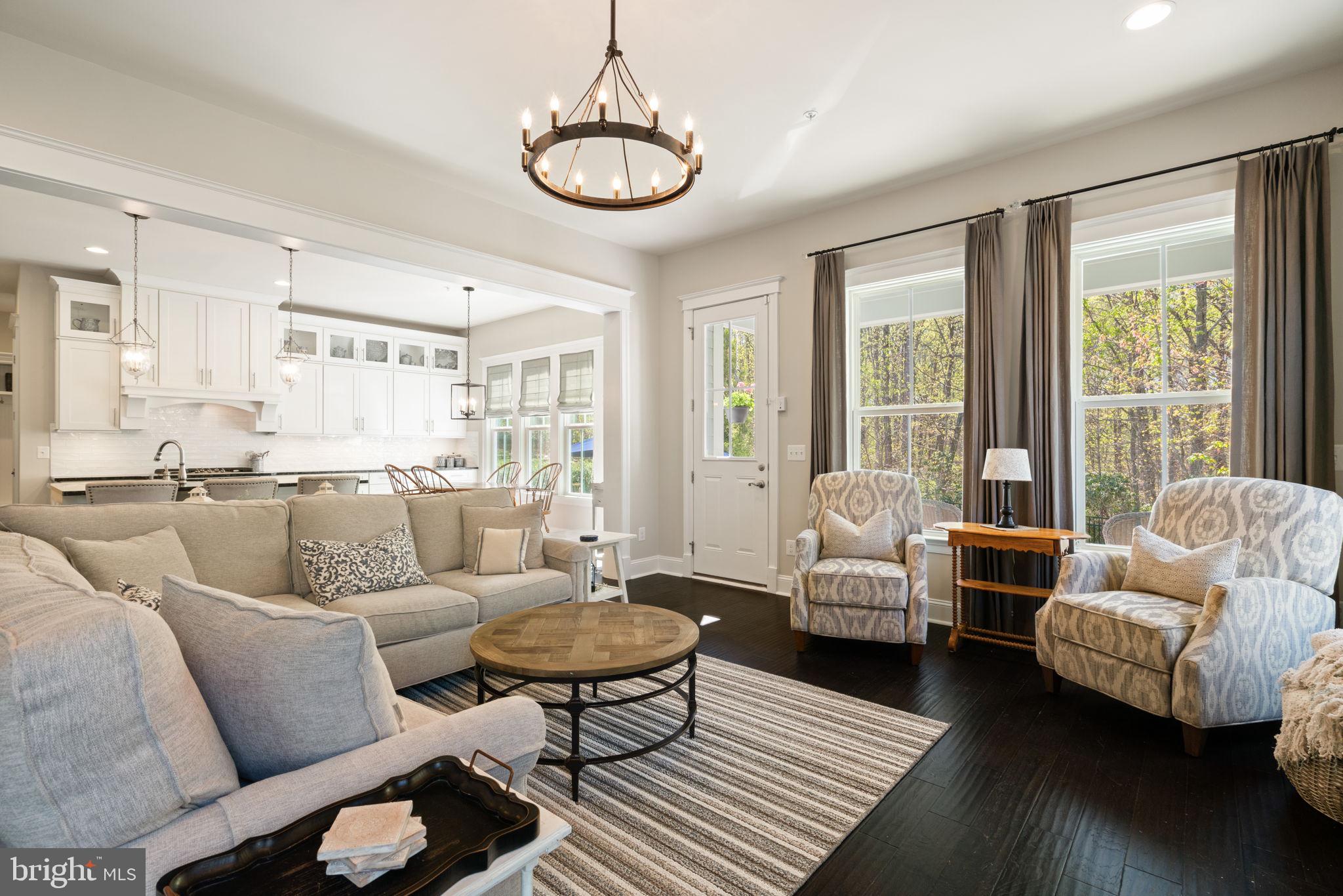 POTOMAC SHORES - Residential