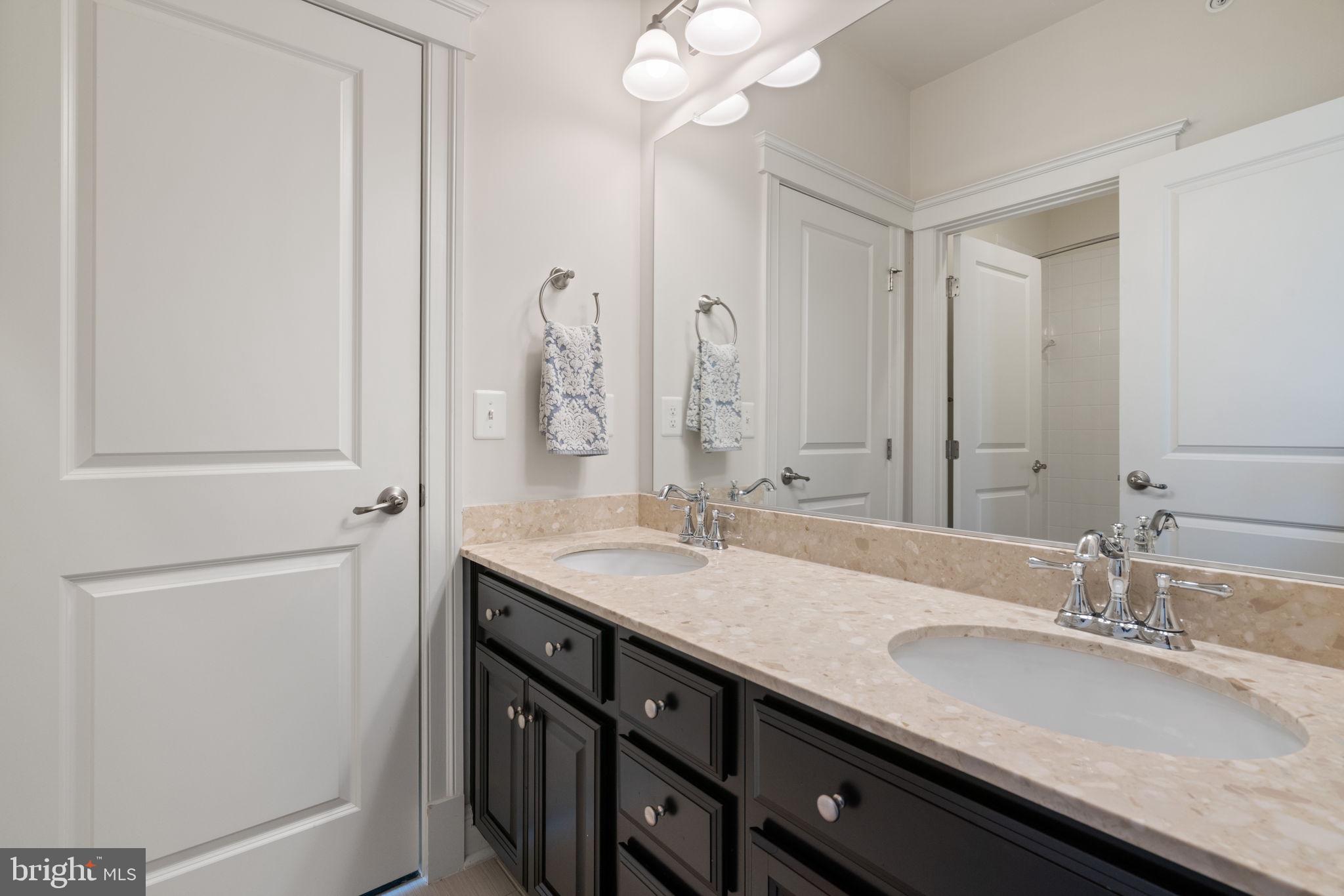 POTOMAC SHORES - Residential