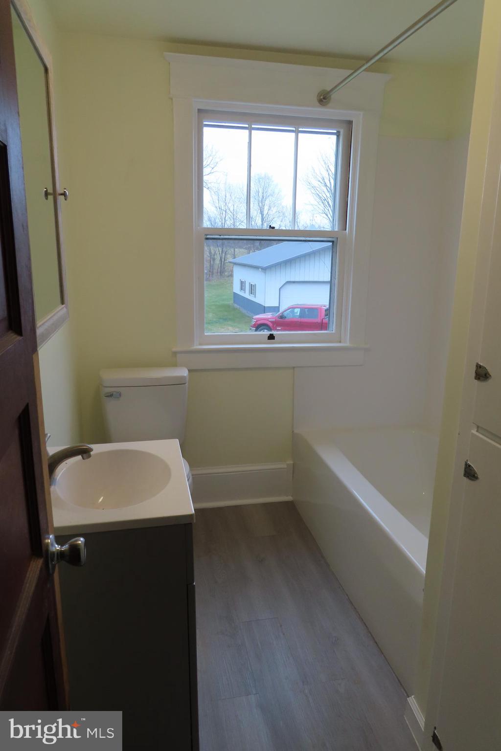 MONTGOMERY TWP - Residential Lease