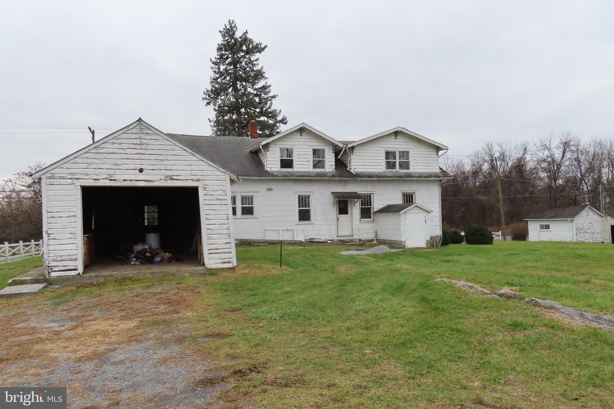 MONTGOMERY TWP - Residential Lease