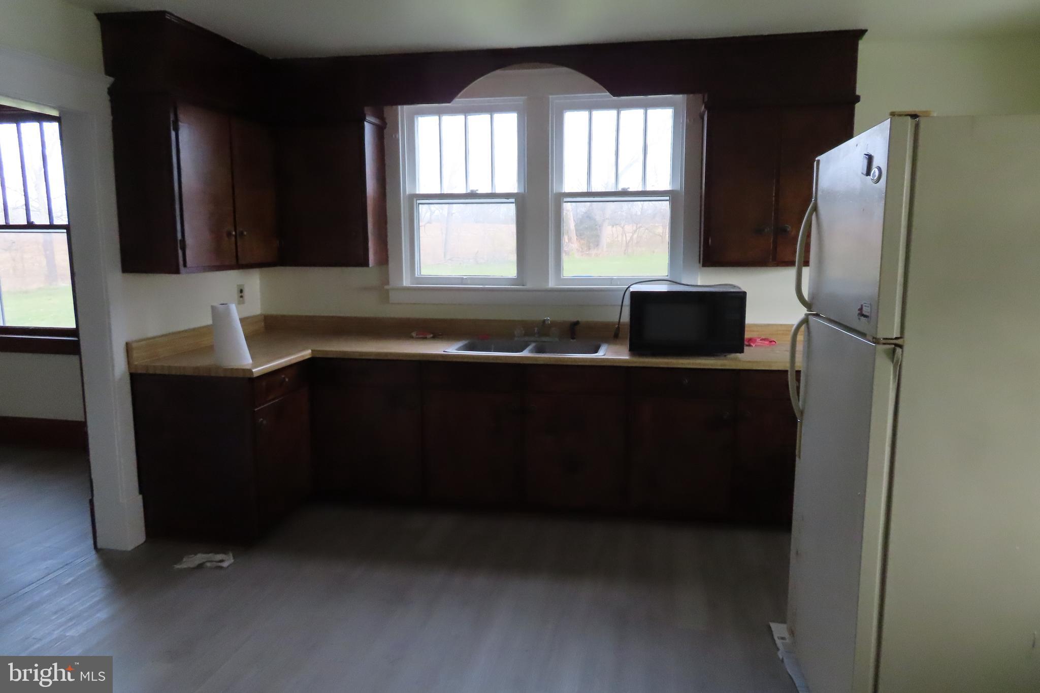 MONTGOMERY TWP - Residential Lease