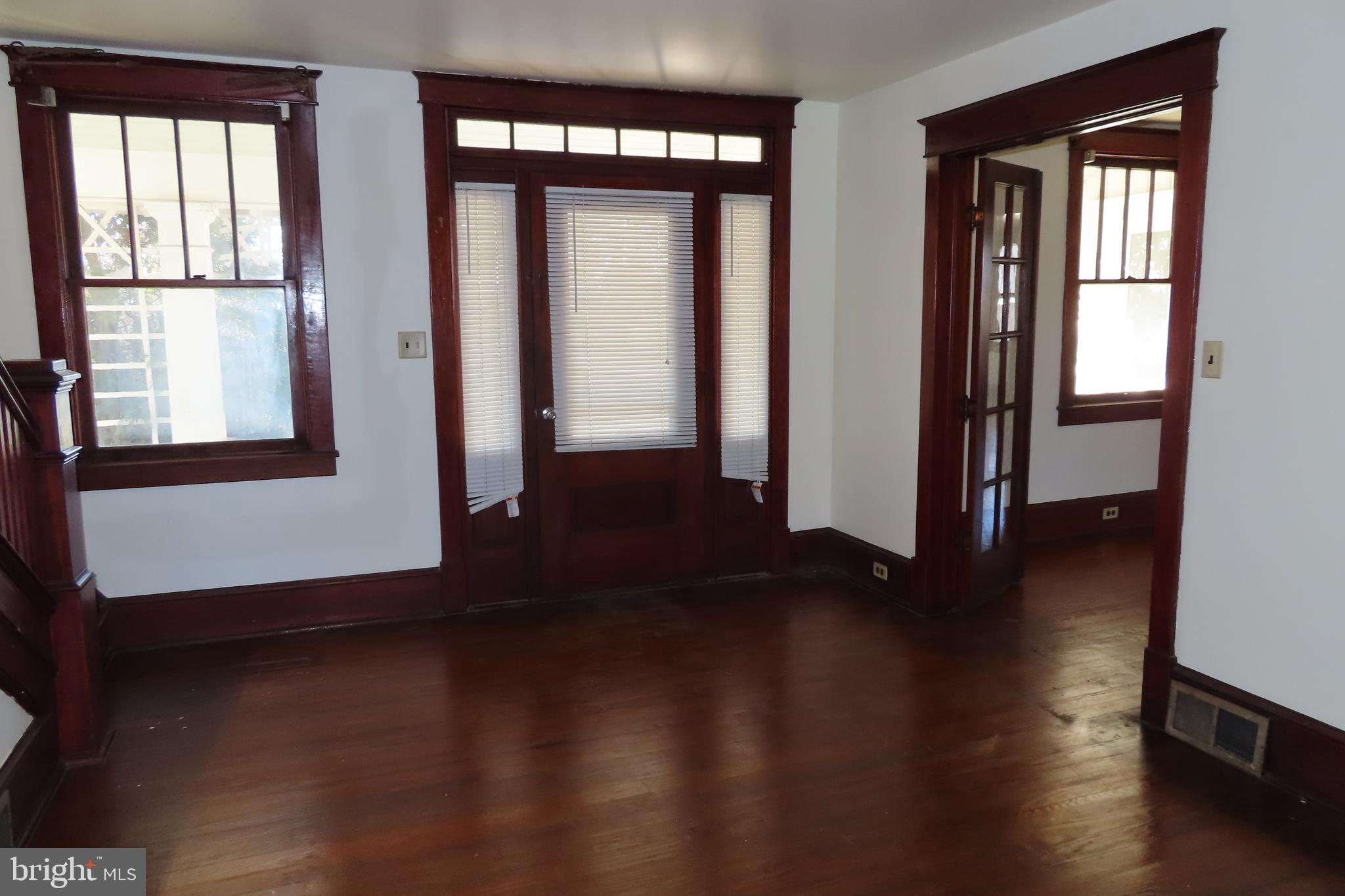MONTGOMERY TWP - Residential Lease