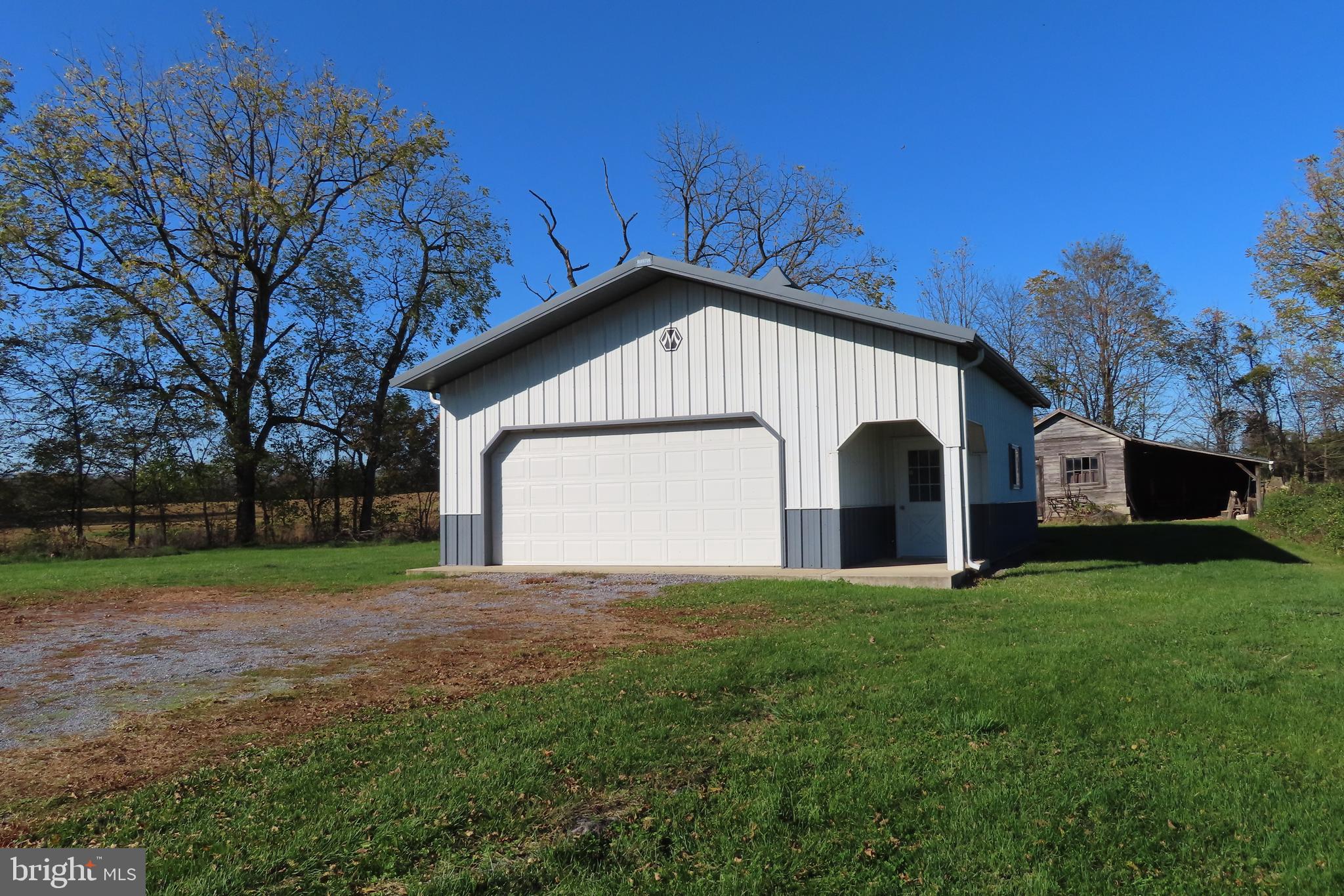 MONTGOMERY TWP - Residential Lease
