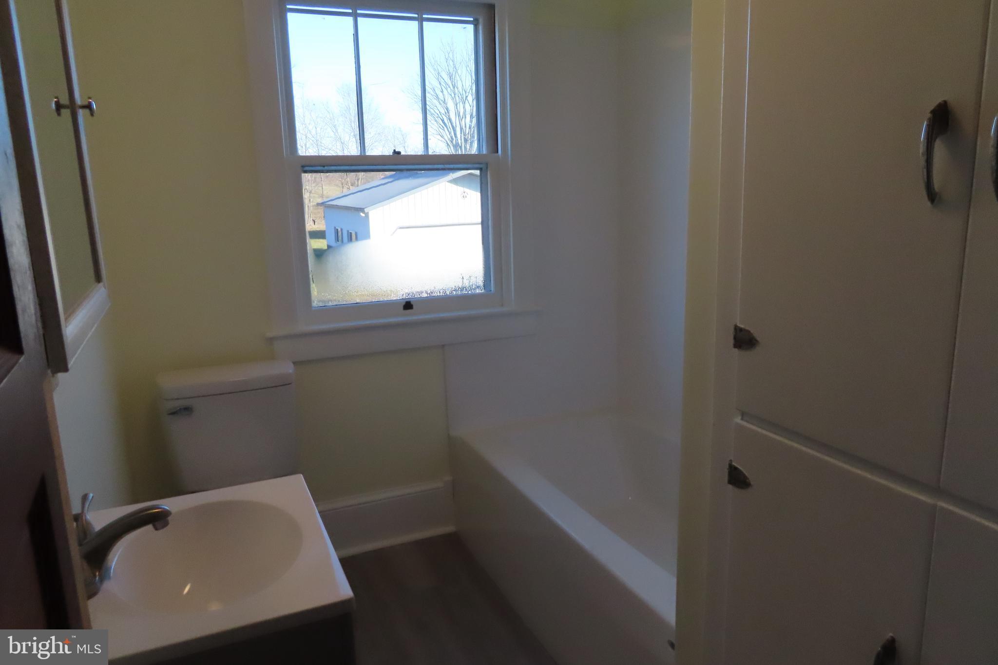 MONTGOMERY TWP - Residential Lease