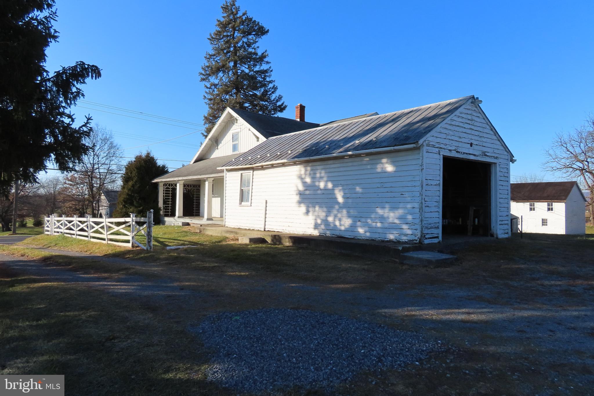 MONTGOMERY TWP - Residential Lease