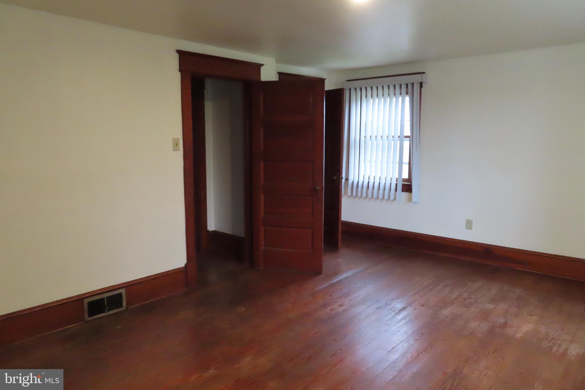 MONTGOMERY TWP - Residential Lease