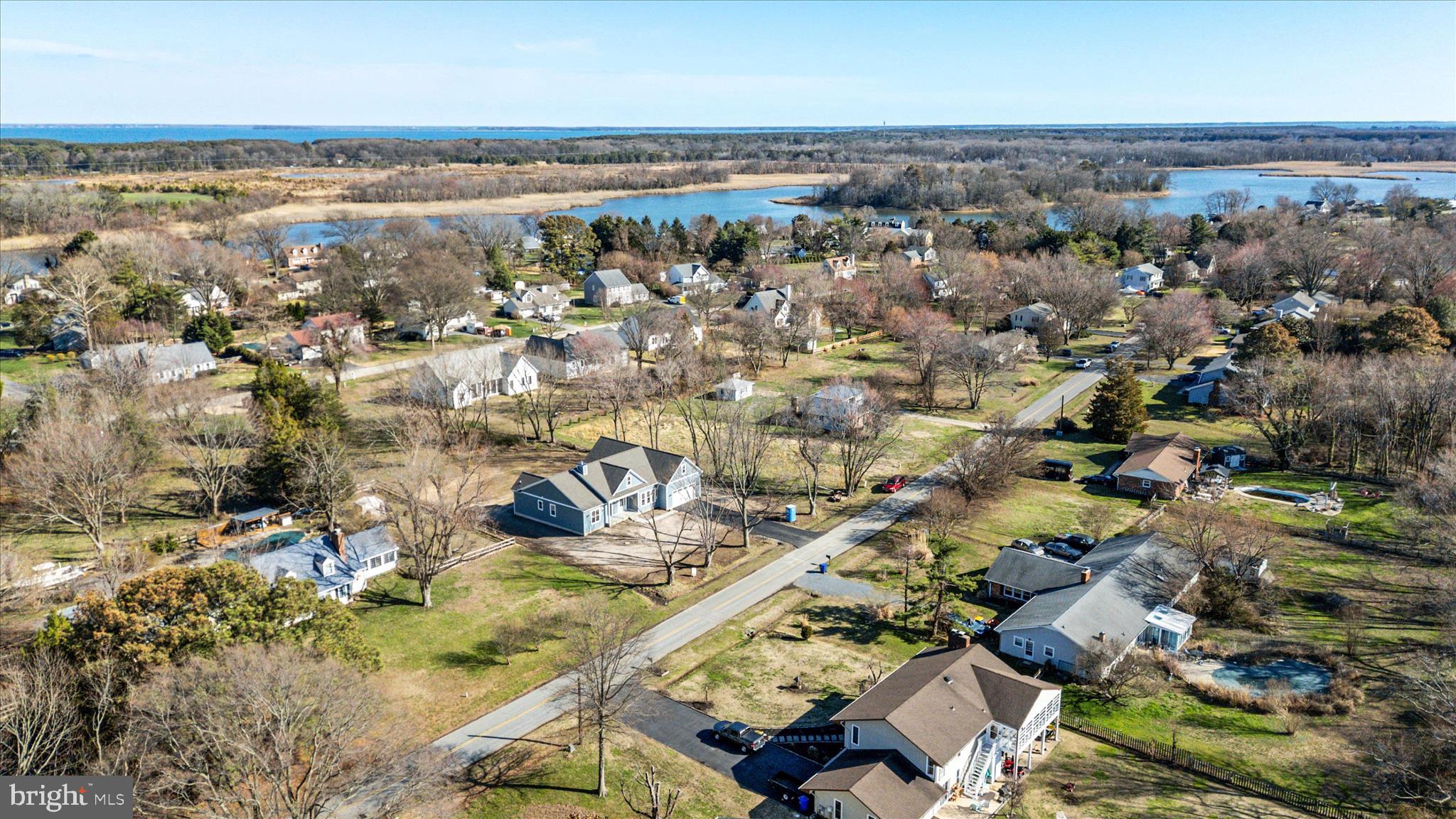 QUEEN ANNE COLONY - Residential