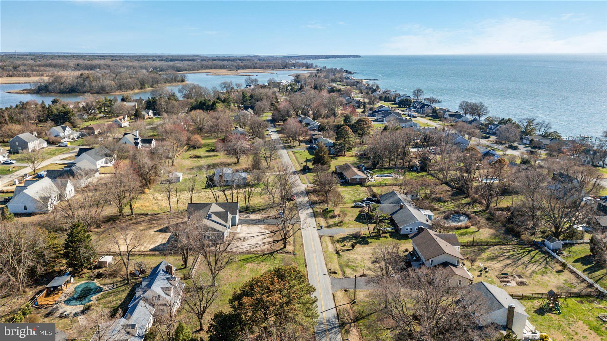 QUEEN ANNE COLONY - Residential