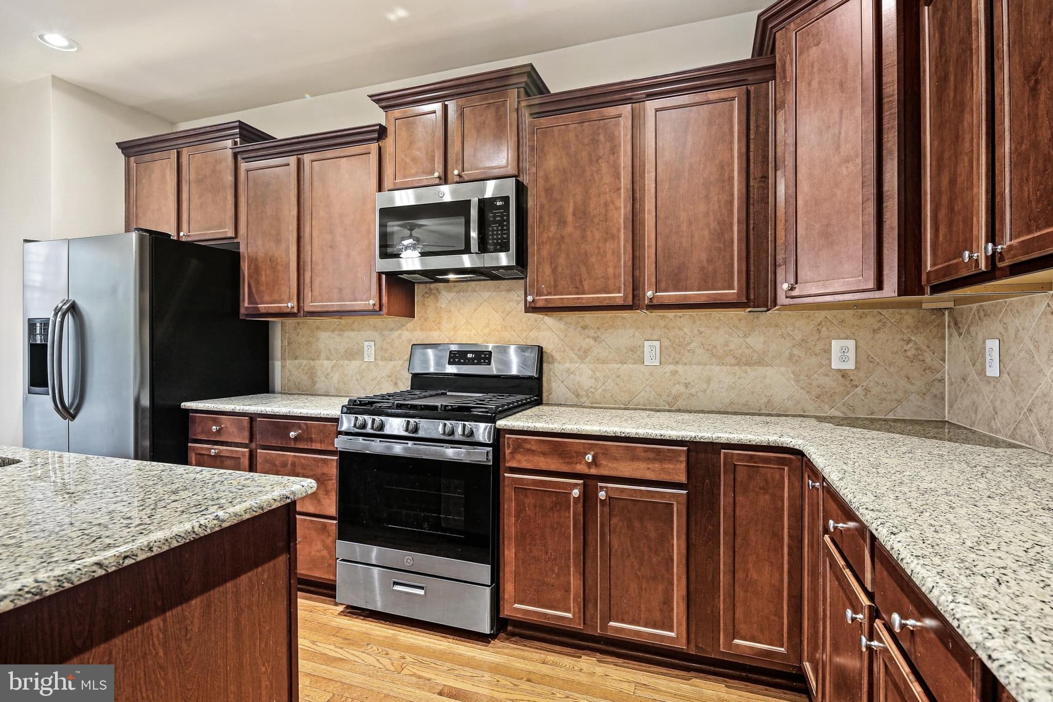 23216 SCHOLL MANOR WAY 1327