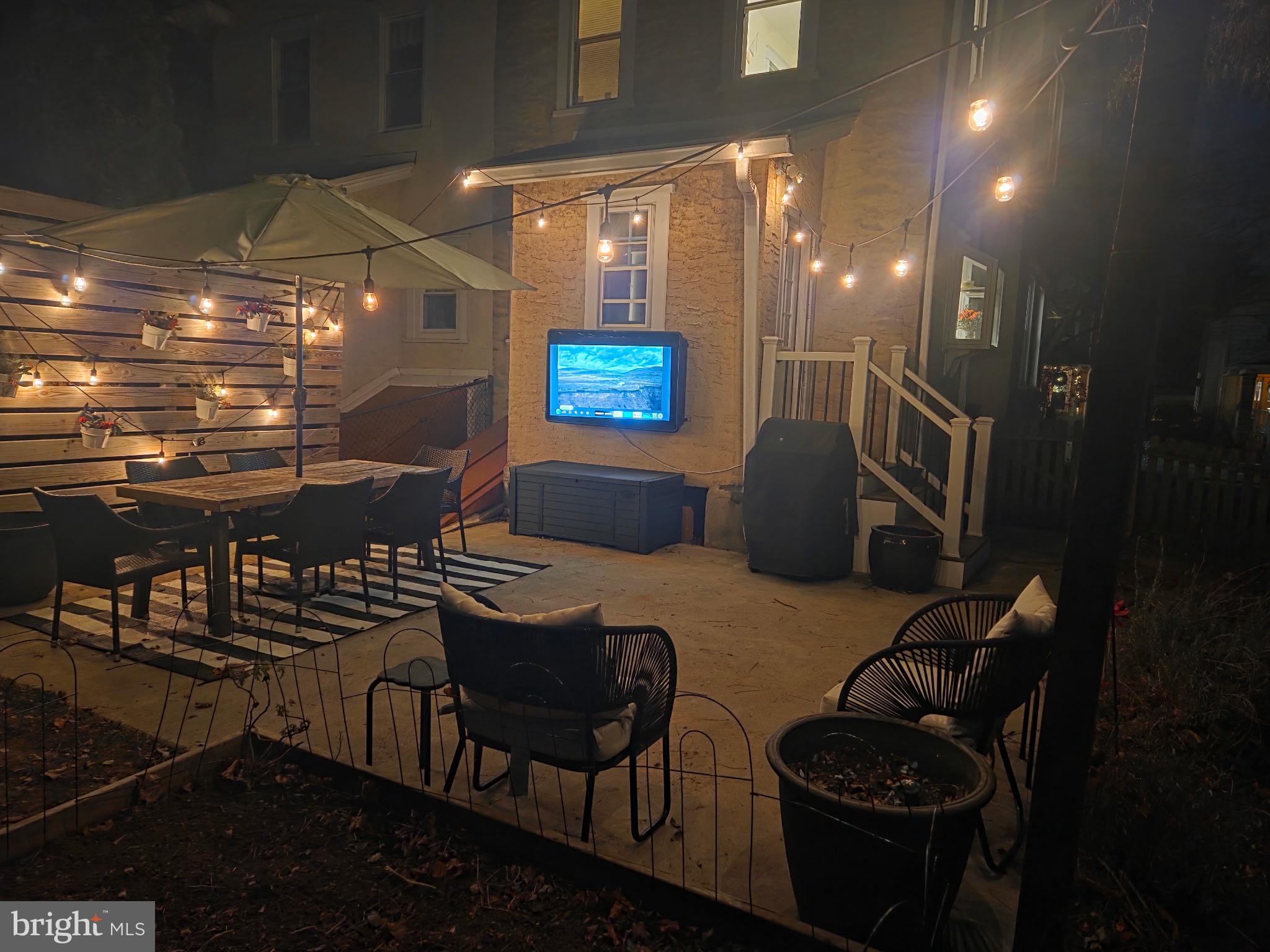 OAKMONT - Residential