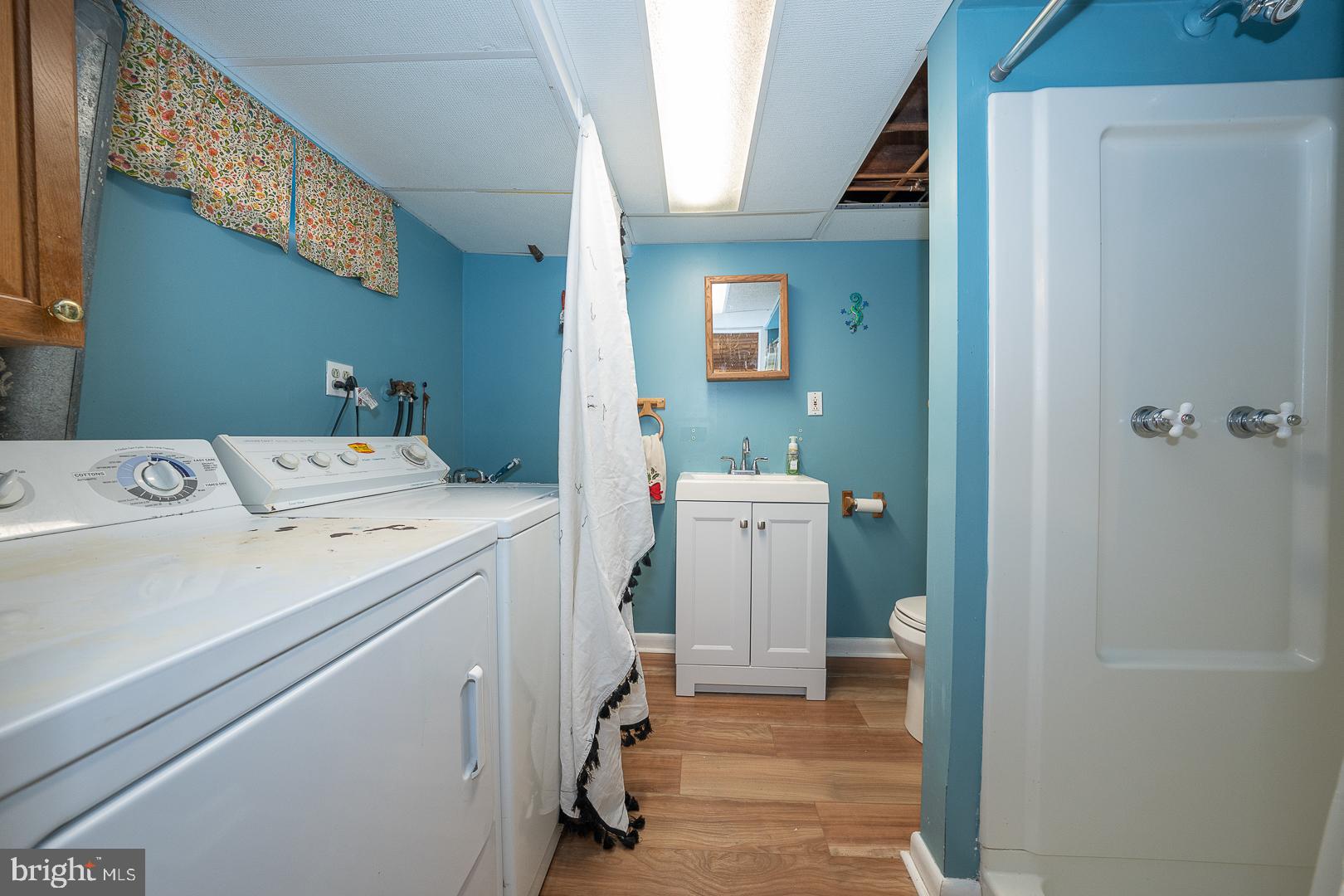 OAKMONT - Residential