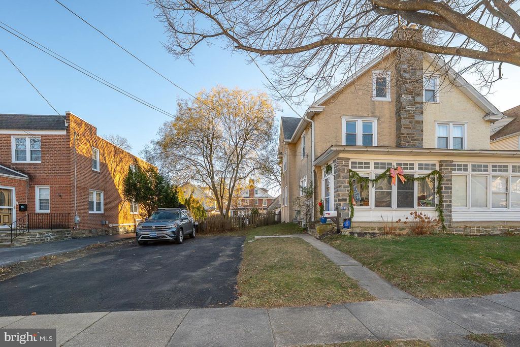 Photo of 139 Campbell Avenue, HAVERTOWN, PA 19083 (MLS # PADE2104104)