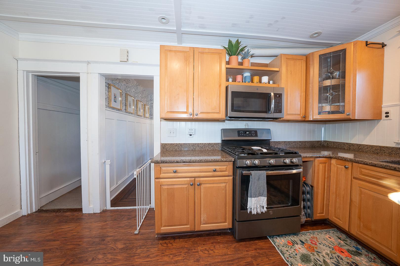 OAKMONT - Residential