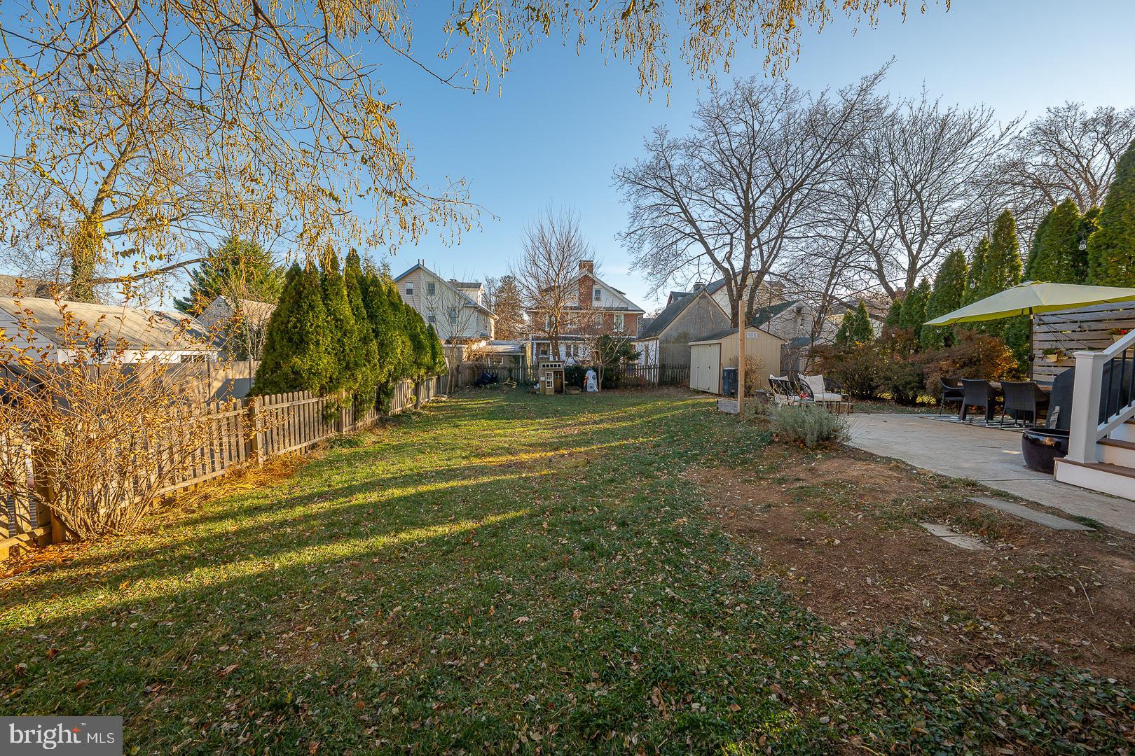 OAKMONT - Residential