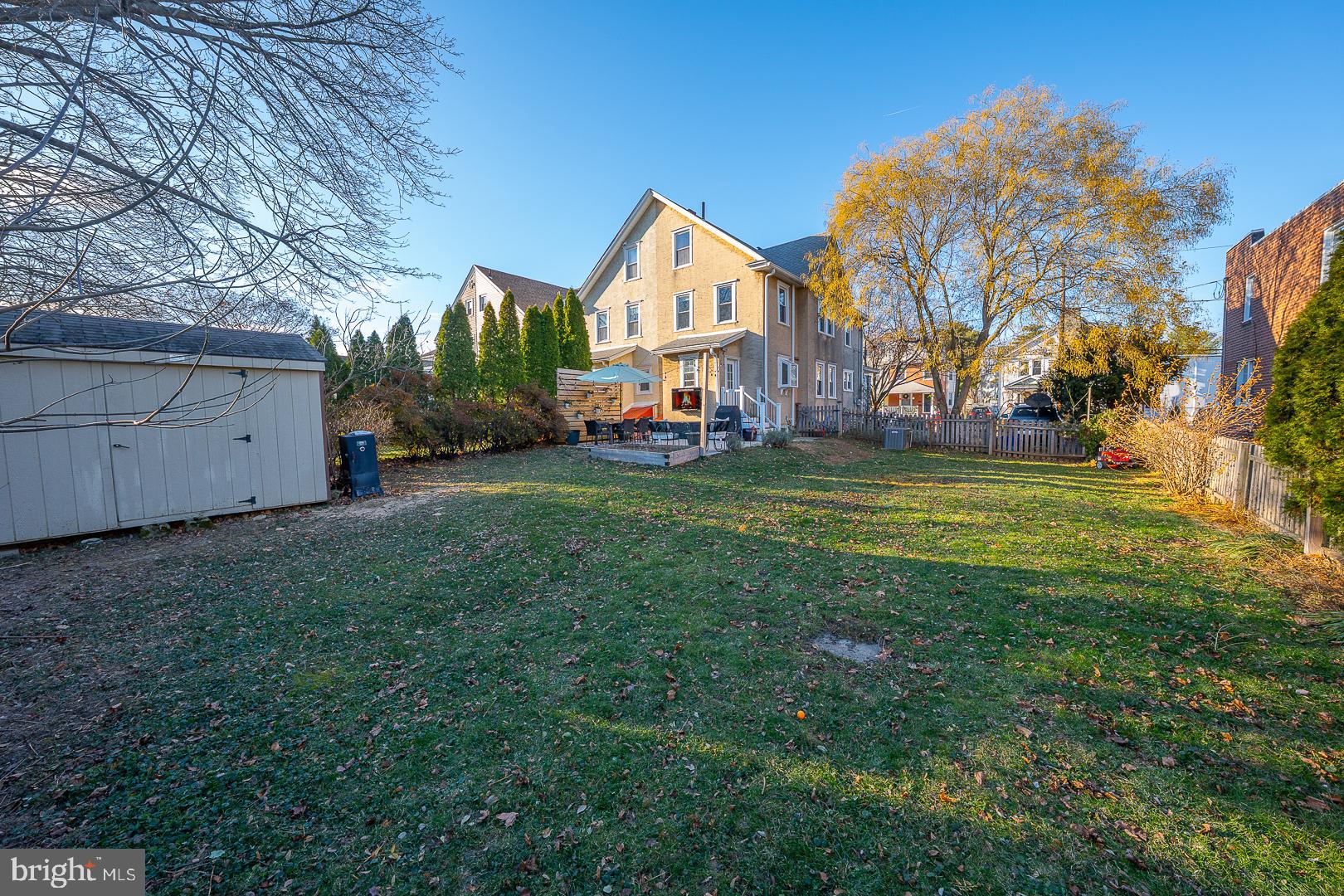 OAKMONT - Residential