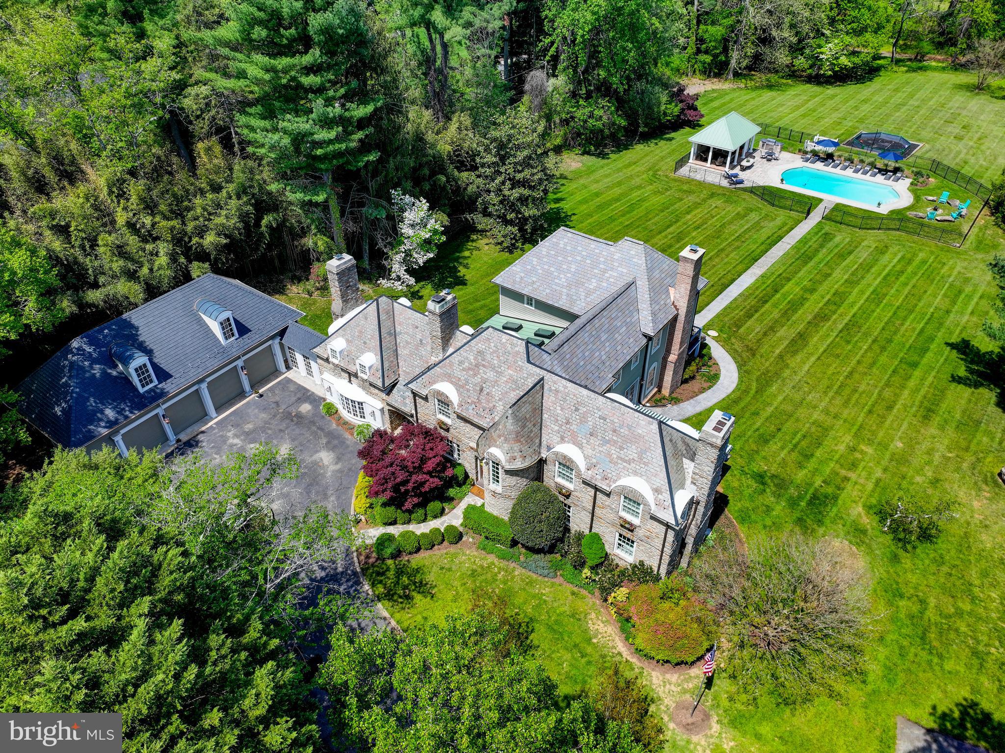 HAMPTON - Residential