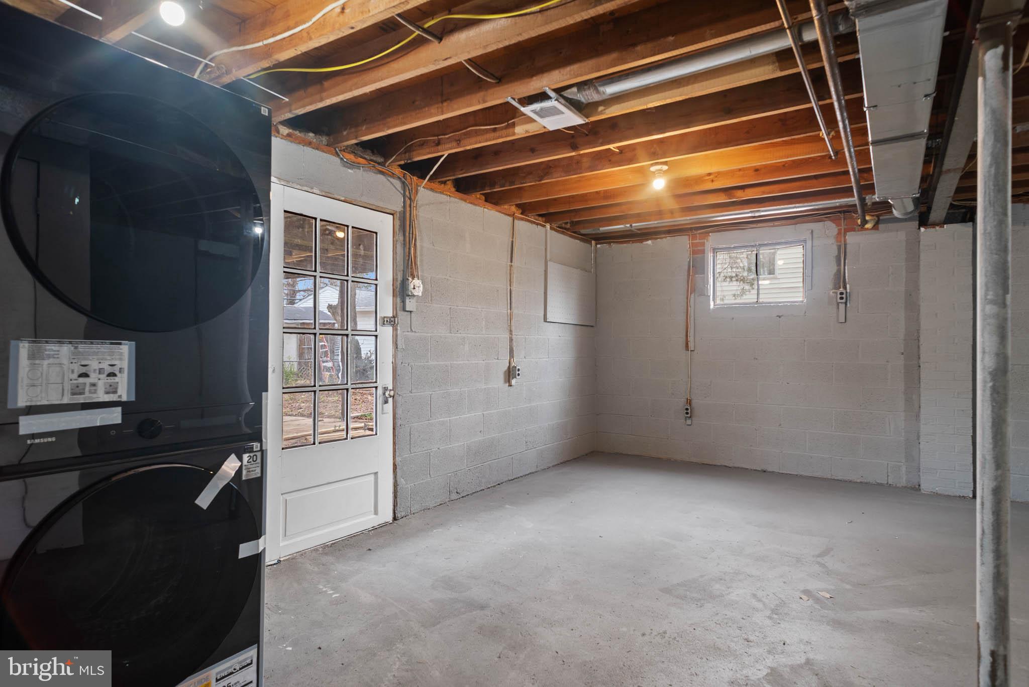 MANASSAS PARK - Residential