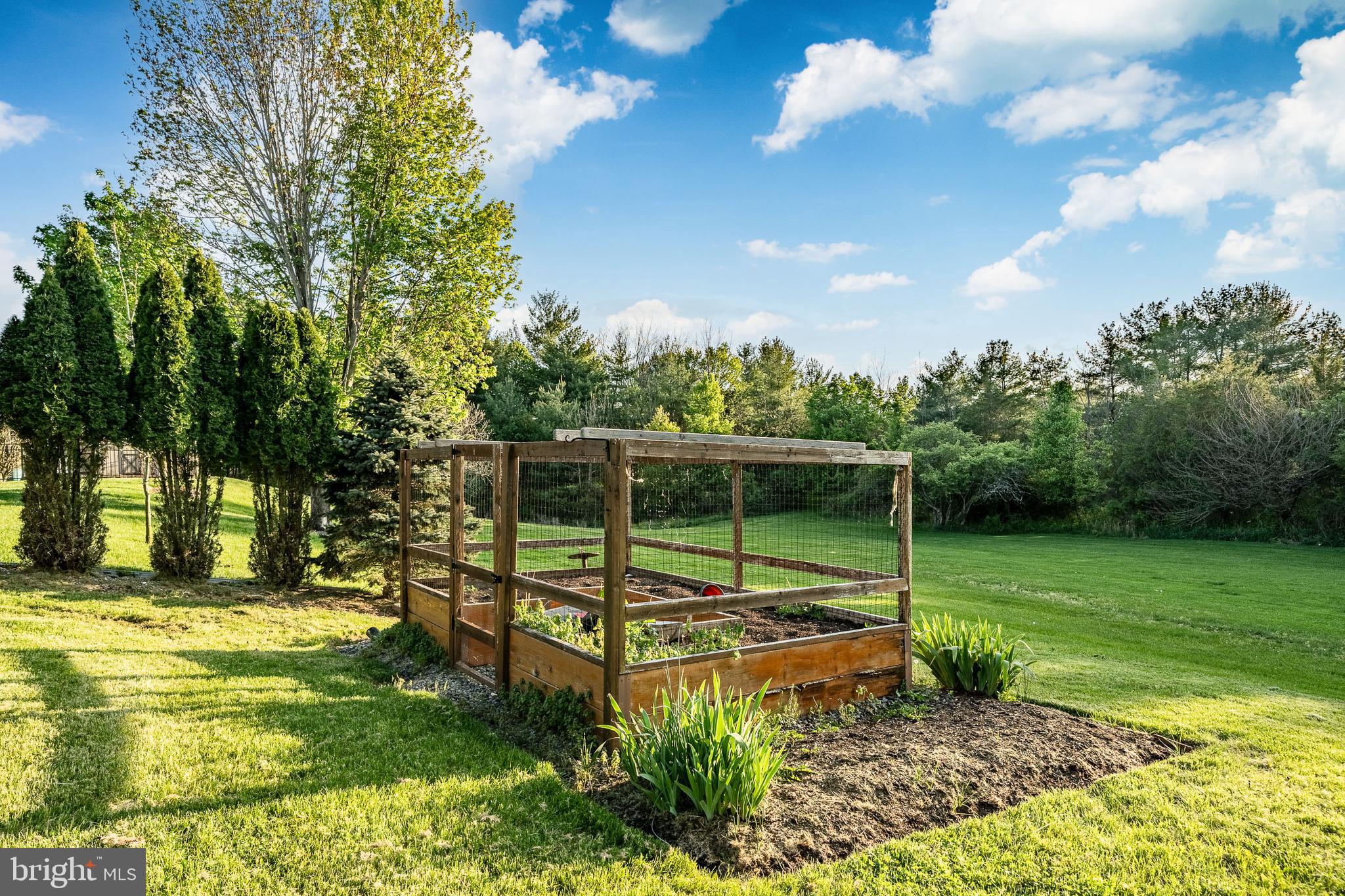GREENSHIRE ESTATES - Residential