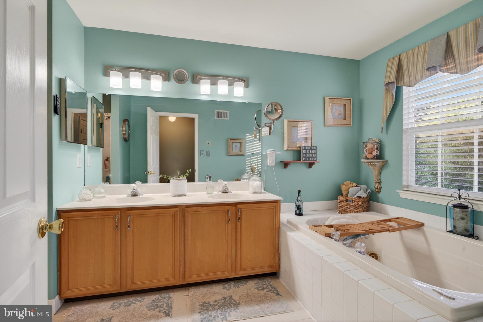 GREENSHIRE ESTATES - Residential