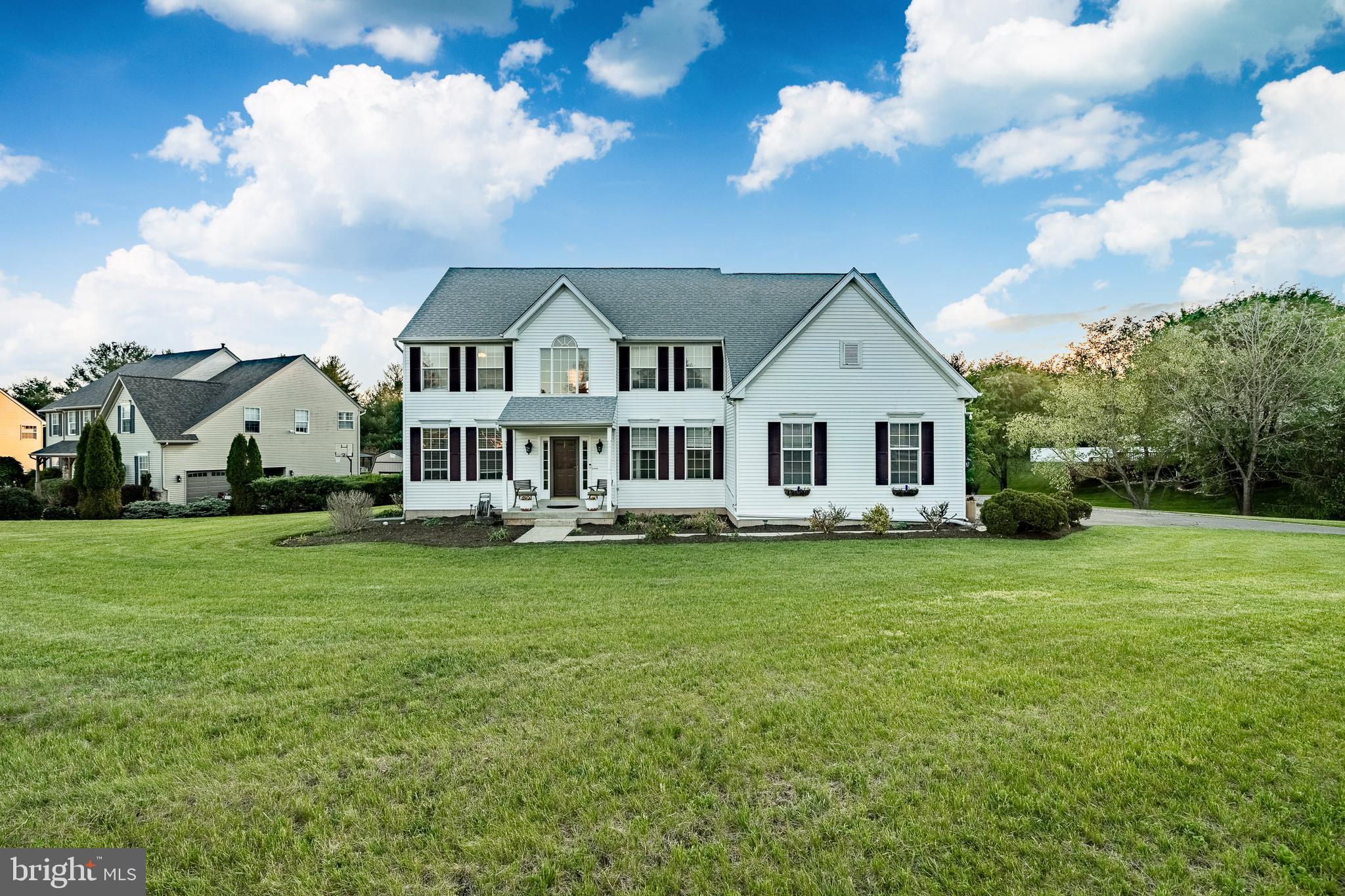 GREENSHIRE ESTATES - Residential