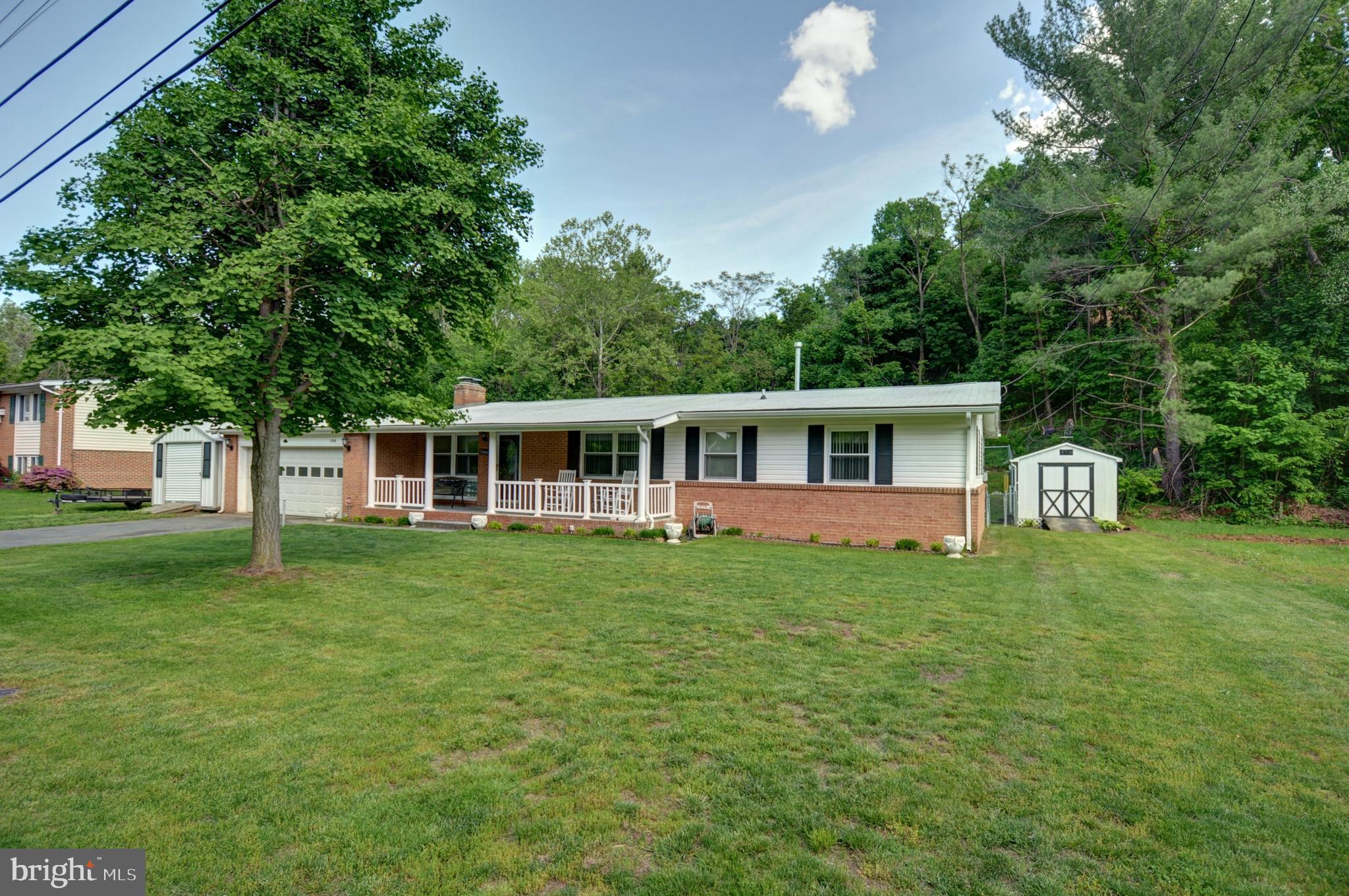 ROLLING FIELDS - Residential