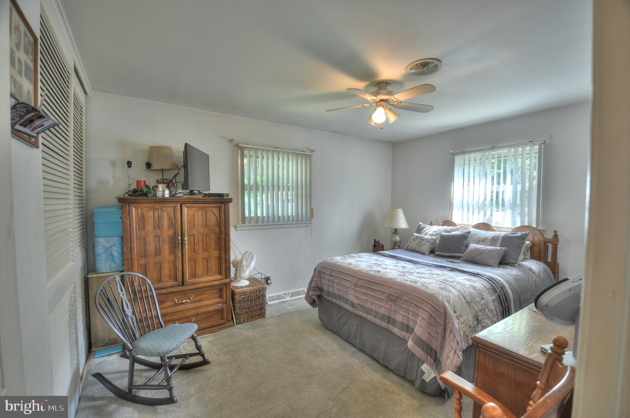 ROLLING FIELDS - Residential