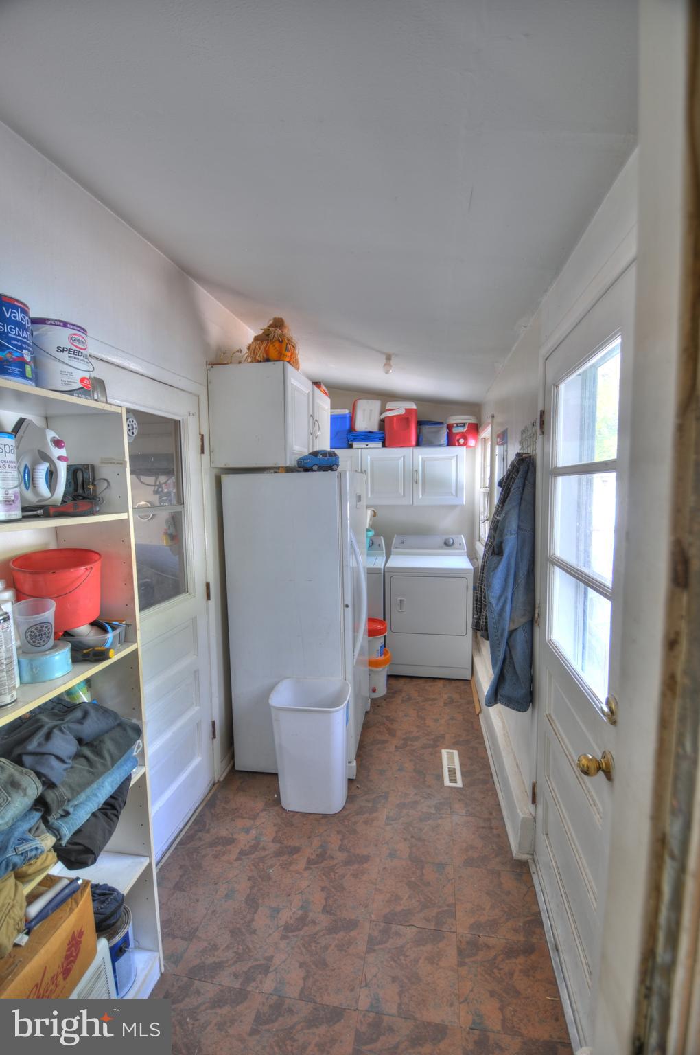 ROLLING FIELDS - Residential