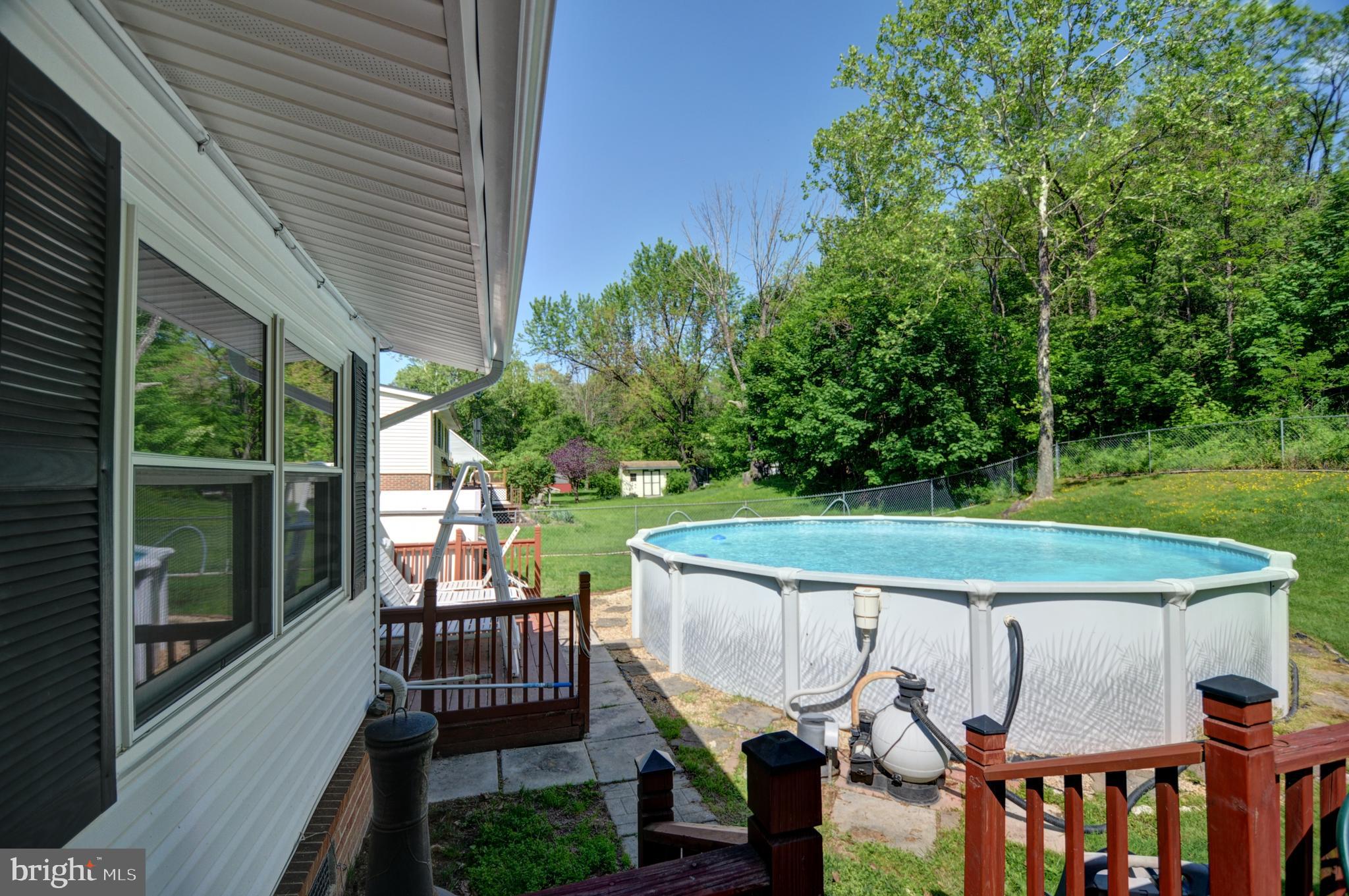 ROLLING FIELDS - Residential