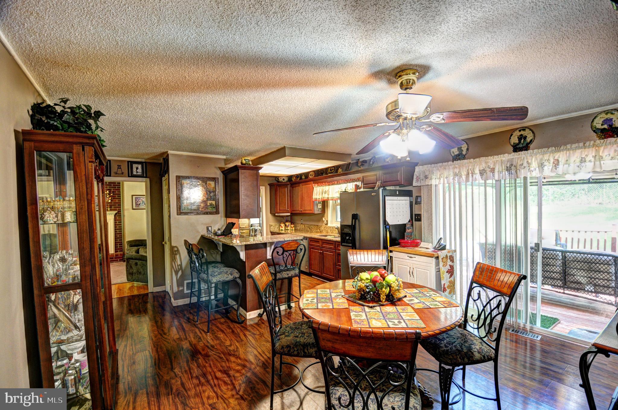 ROLLING FIELDS - Residential