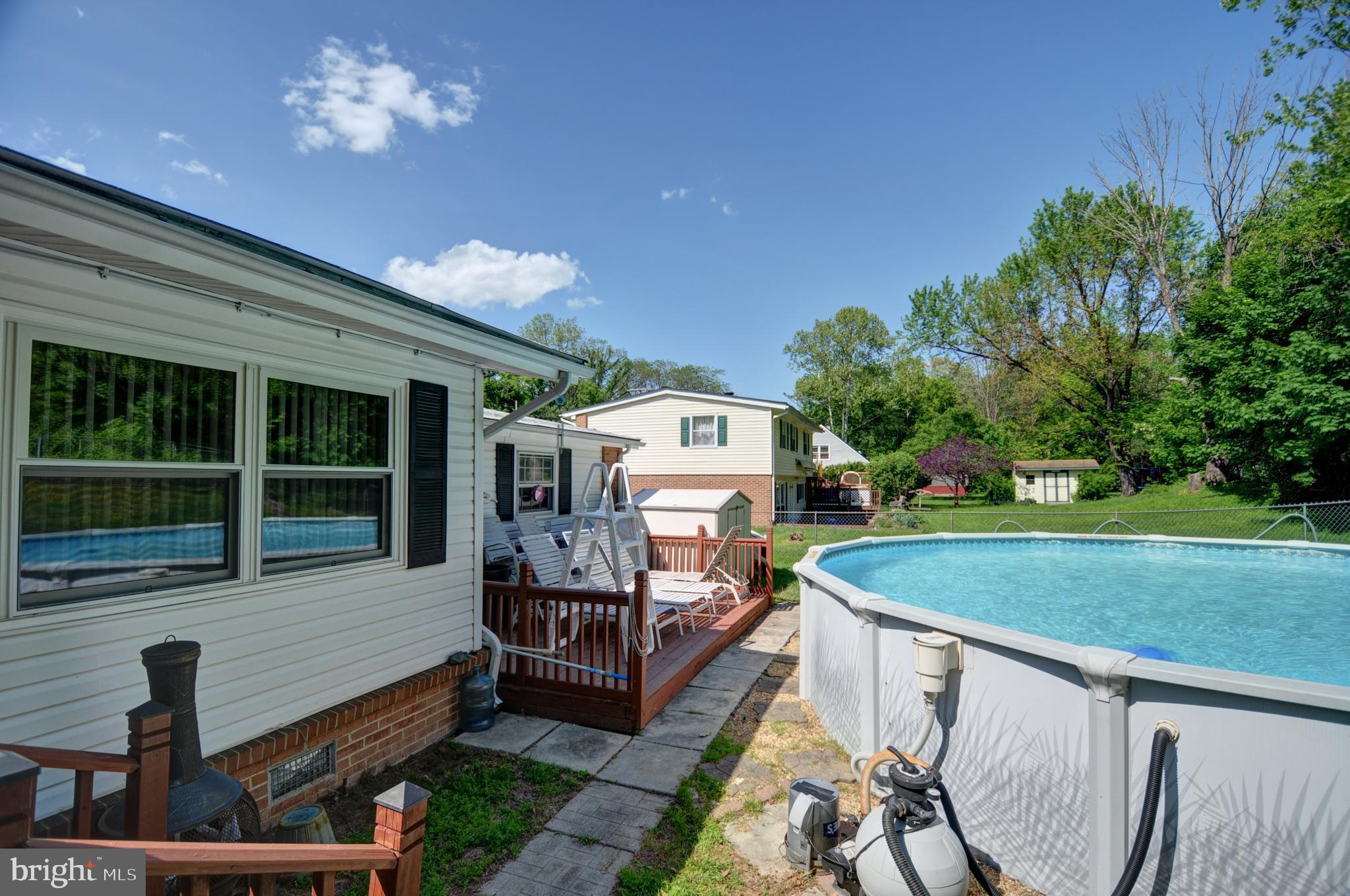ROLLING FIELDS - Residential