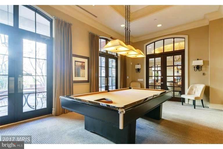 GALLERY AT WHITE FLINT - Residential Lease