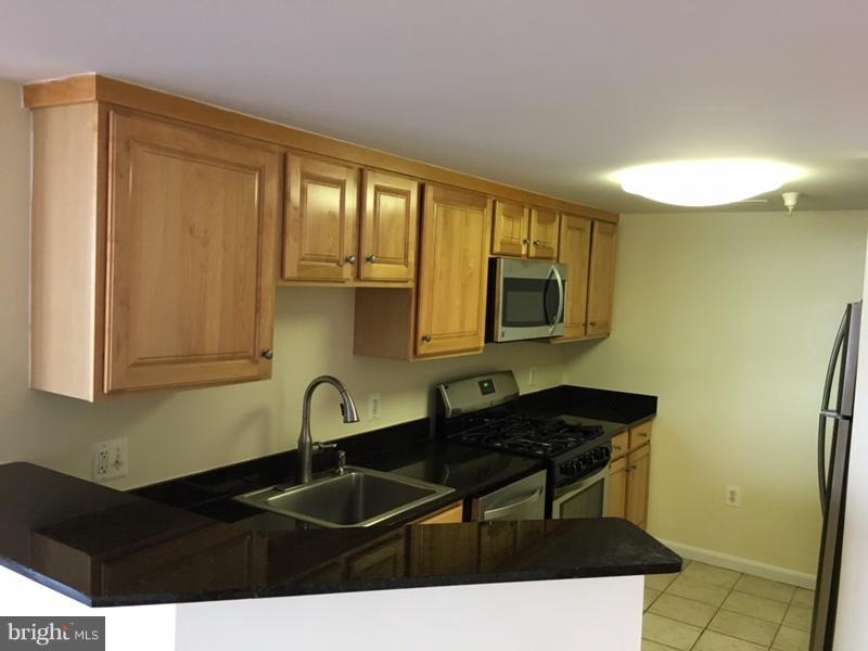 GALLERY AT WHITE FLINT - Residential Lease