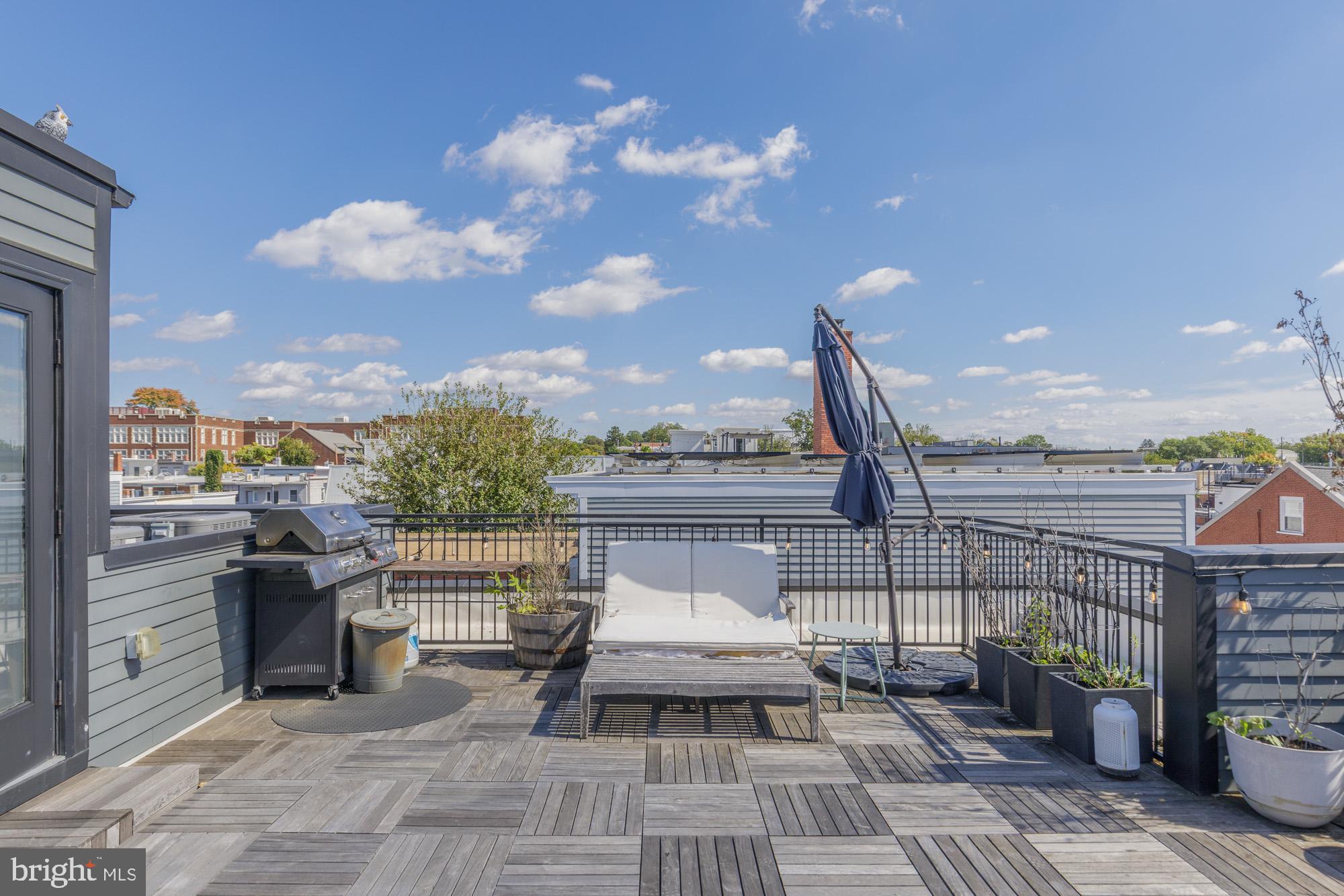 646 NEWTON PLACE NW 303