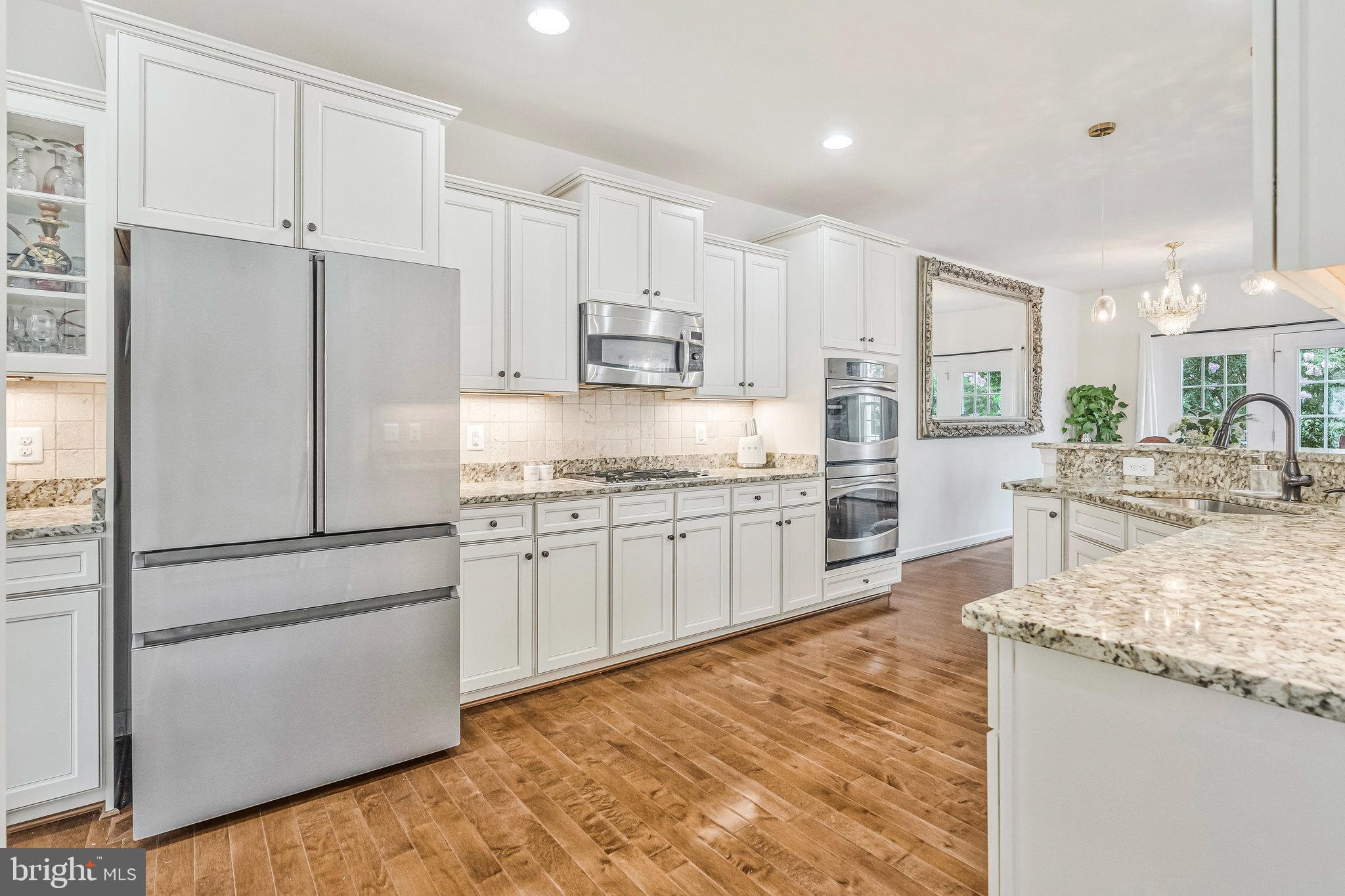 1787 MOULTRIE TERRACE NE