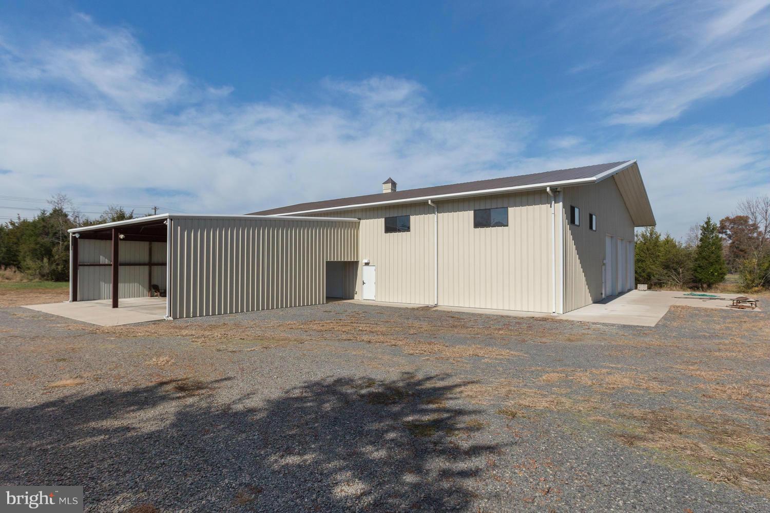 THE CHIMNEYS - Residential Lease