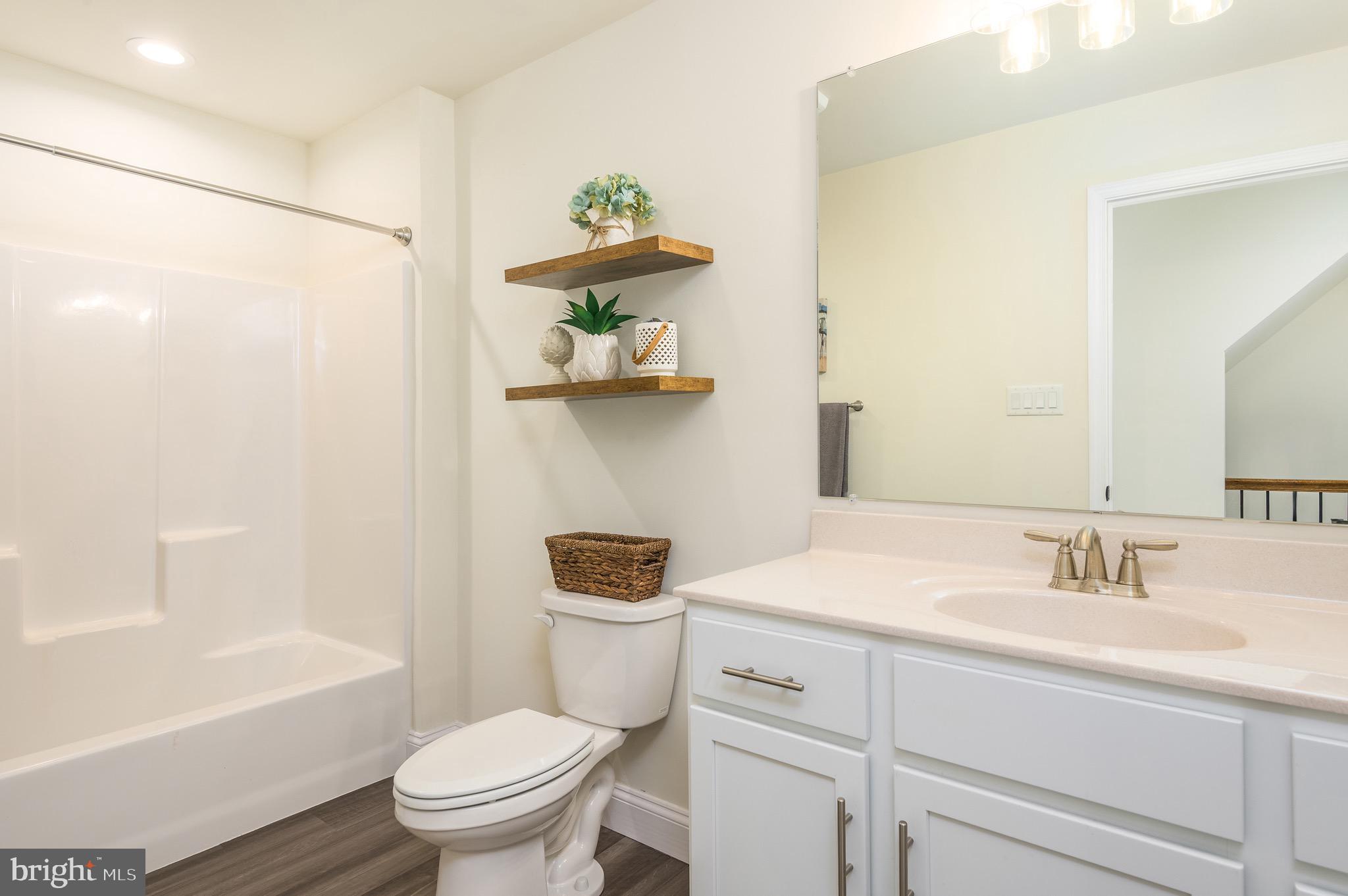 THE WOODS - Residential