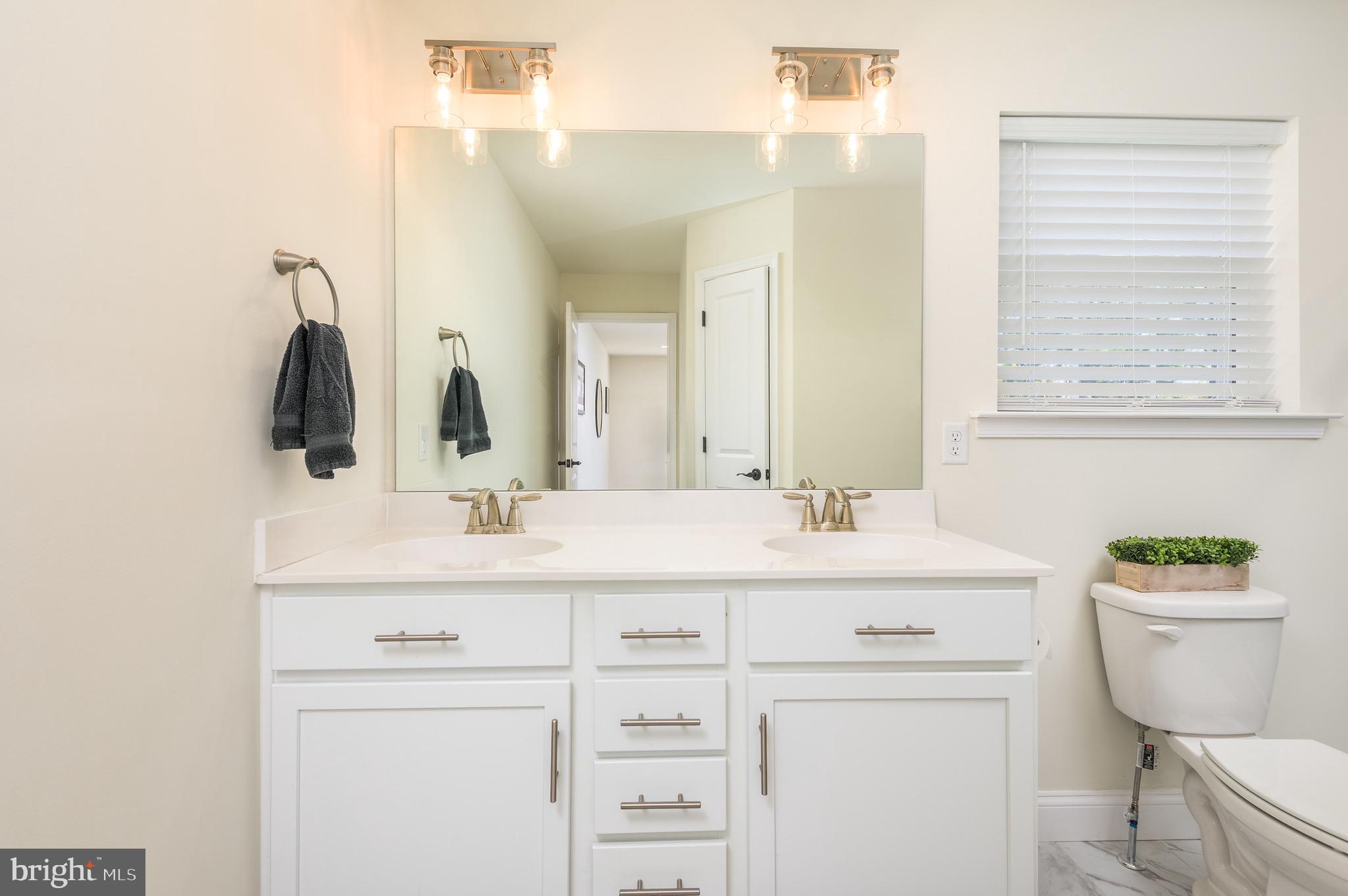 THE WOODS - Residential