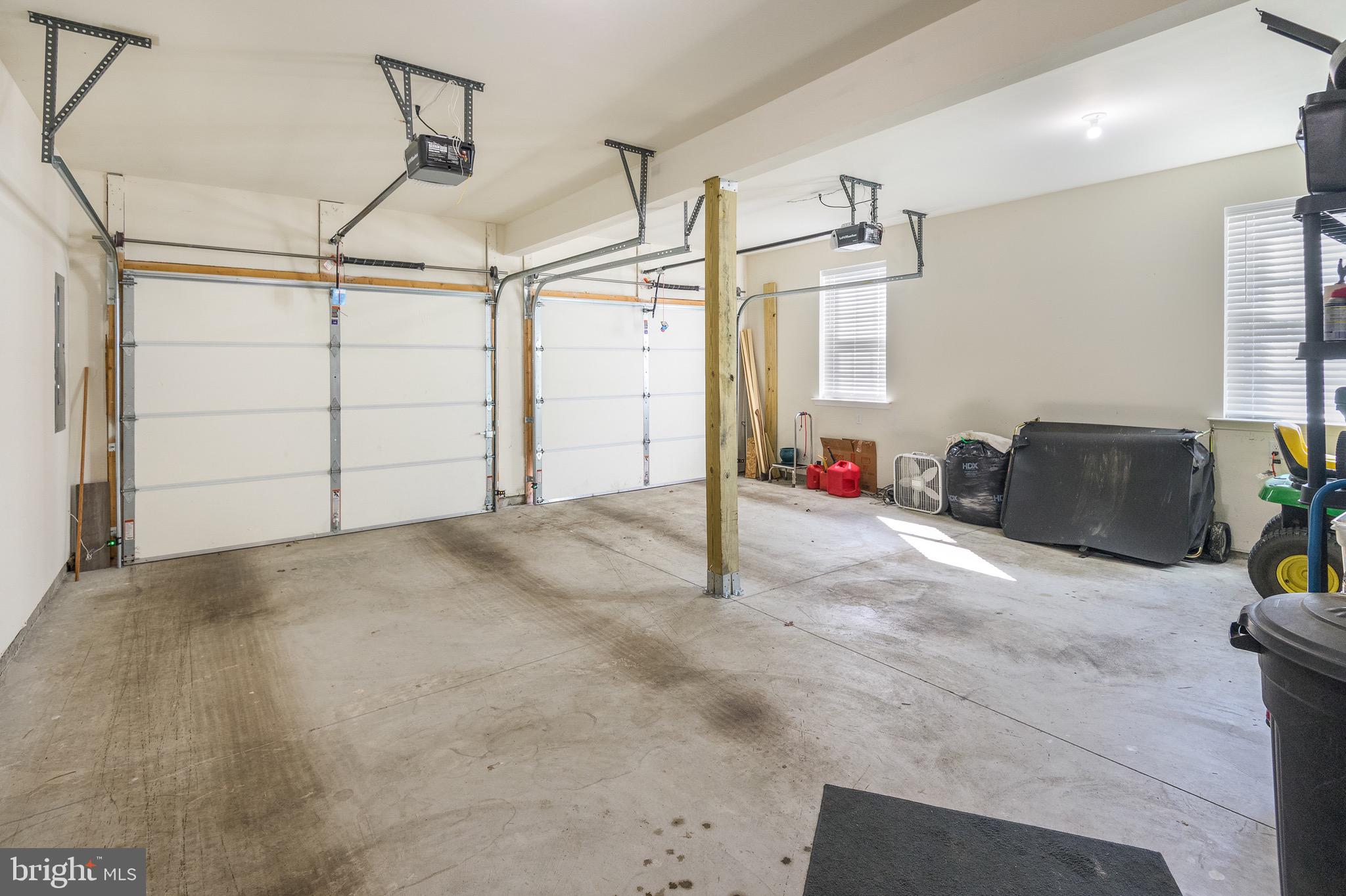 THE WOODS - Residential