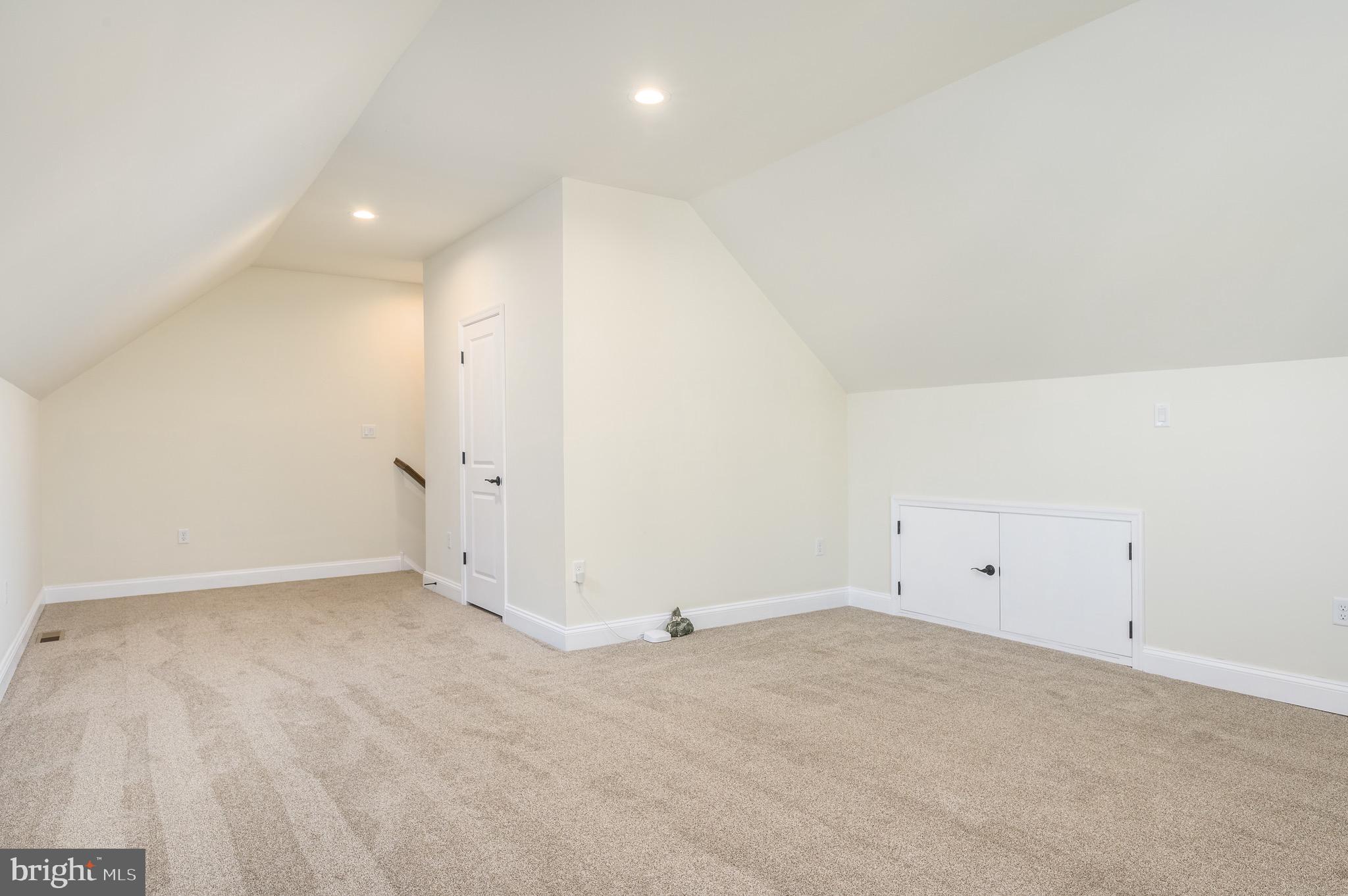 THE WOODS - Residential