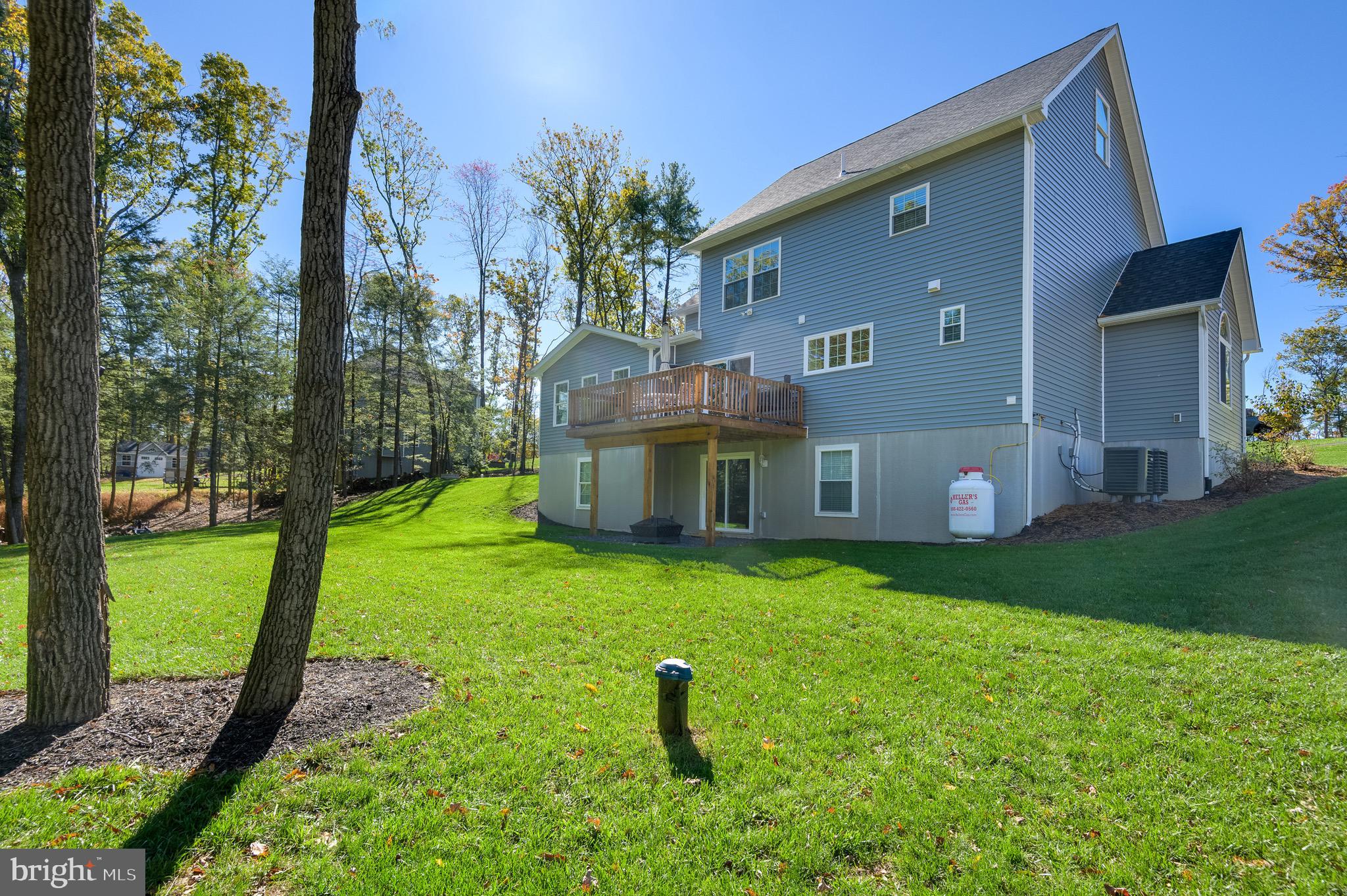 THE WOODS - Residential