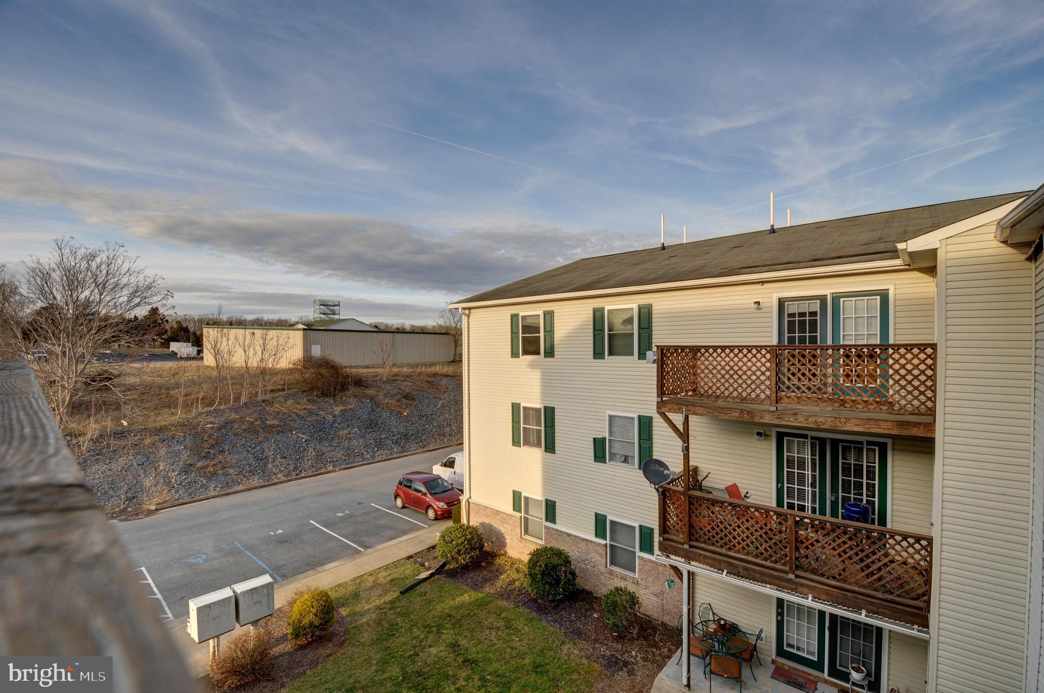 SIGNAL KNOB STATION - Residential