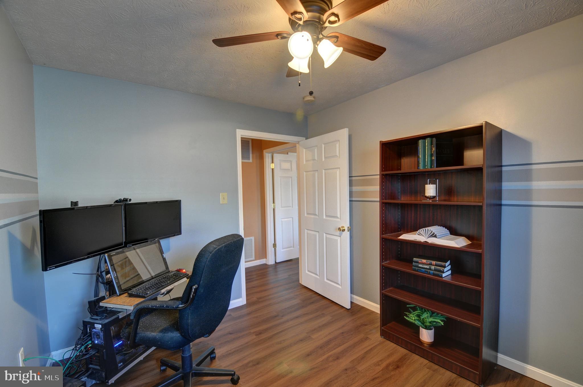 SIGNAL KNOB STATION - Residential