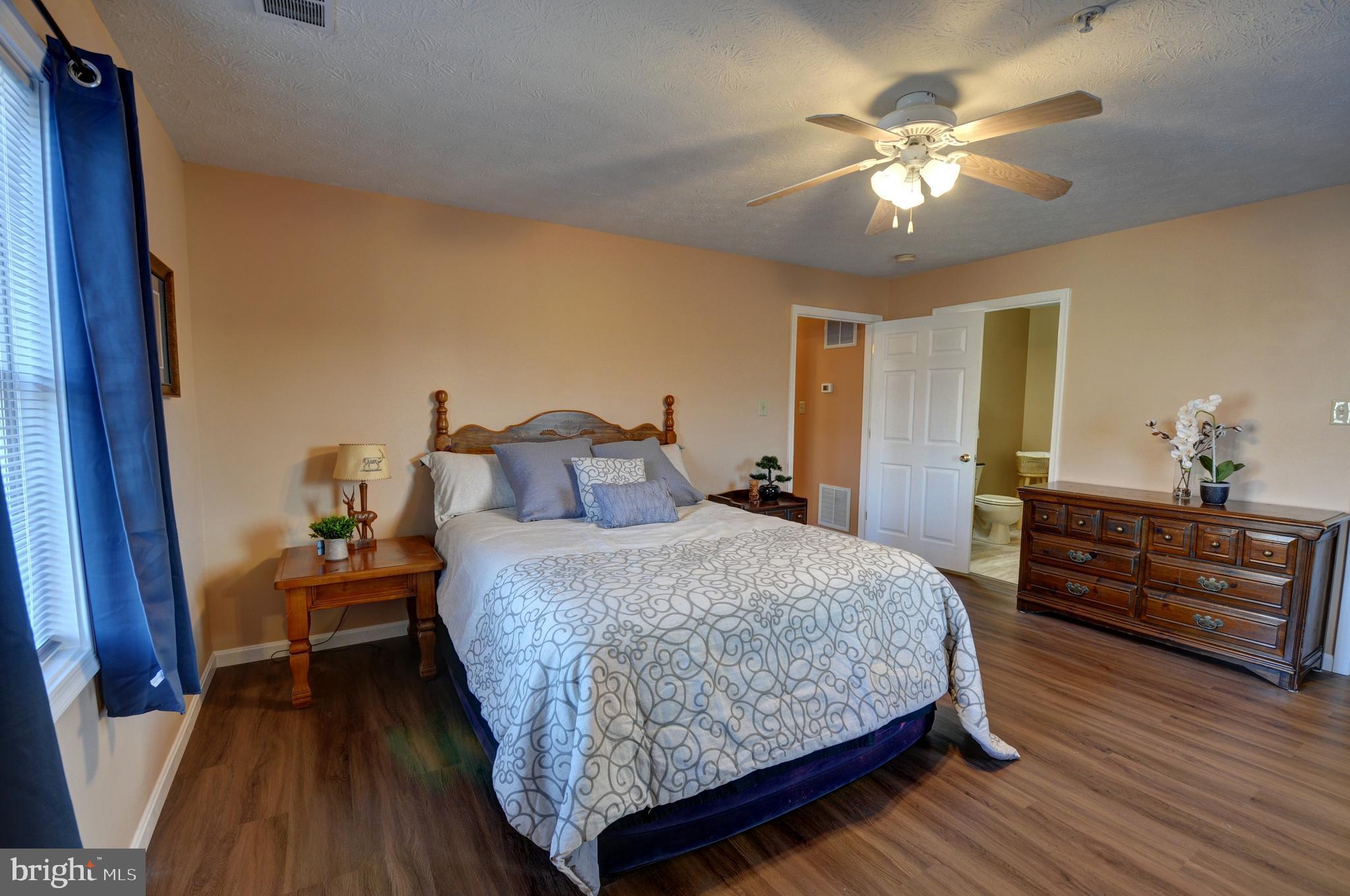 SIGNAL KNOB STATION - Residential