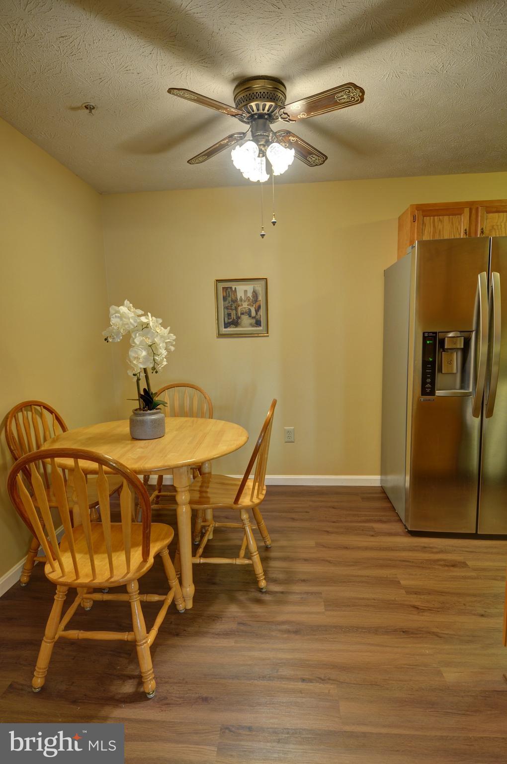 SIGNAL KNOB STATION - Residential