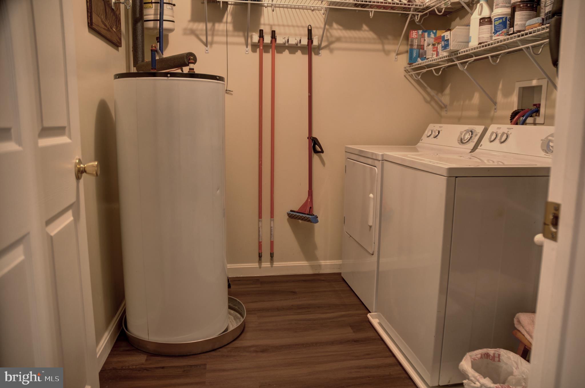 SIGNAL KNOB STATION - Residential