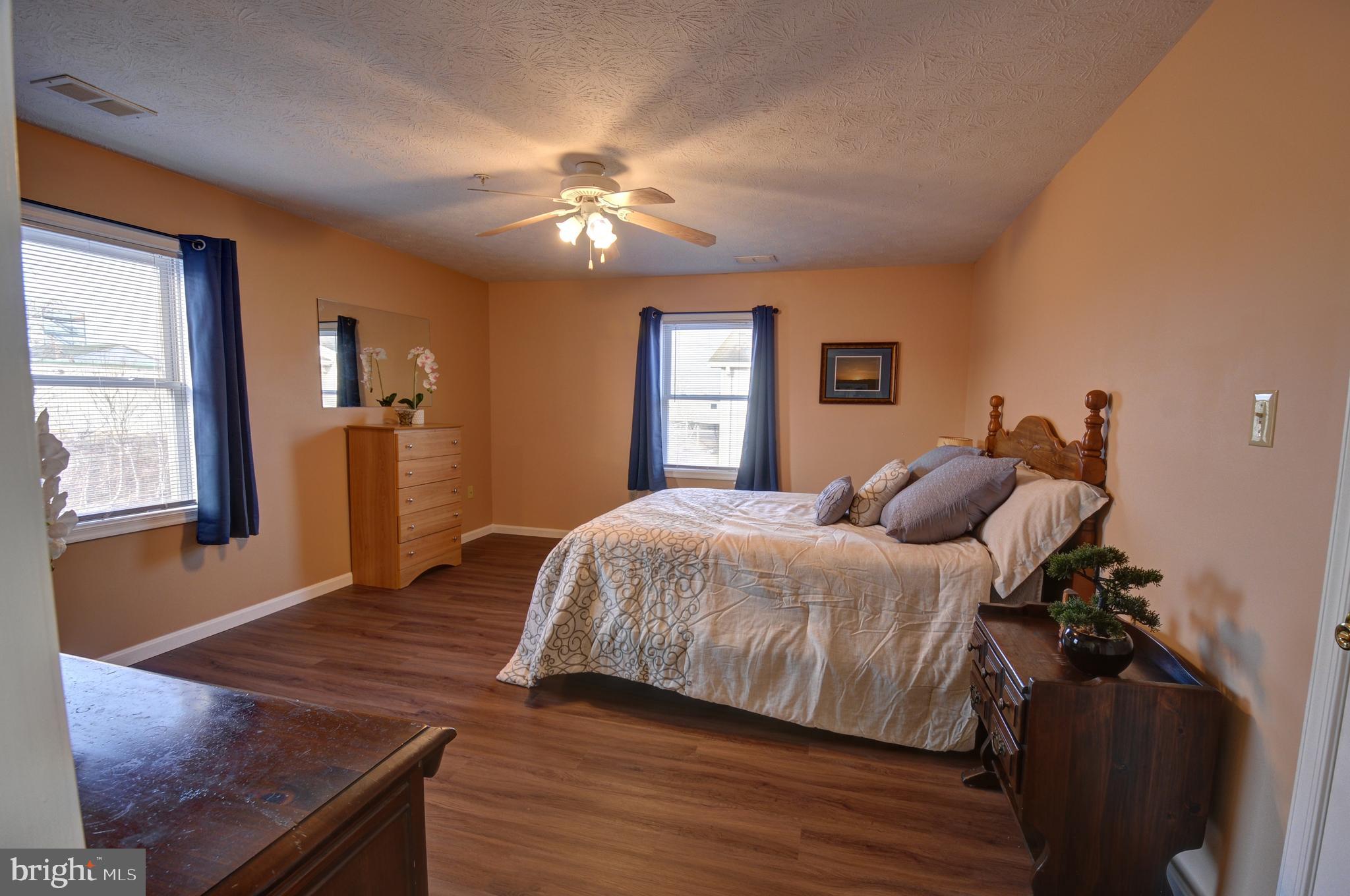 SIGNAL KNOB STATION - Residential