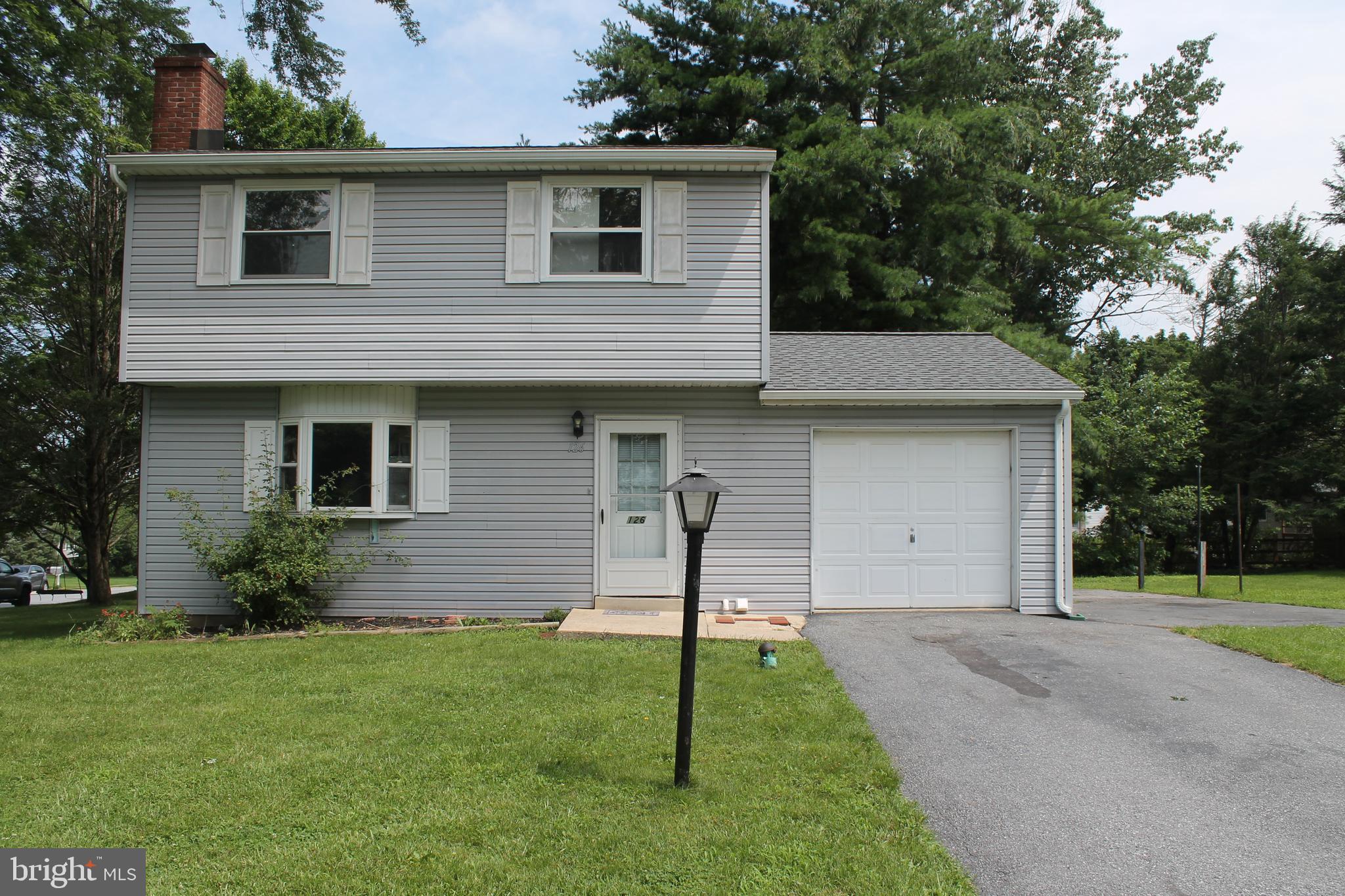 Home is located on an oversized corner lot in an established Manheim Township development. Upgrades include a new roof and AC unit. This move in ready home includes a first floor living room, dining room and kitchen plus full bath, Upstairs offers three nice size bedrooms and the full bath has access from the main bedroom and the hallway. Laundry is in the semi finished basement with a Bilco door to the back yard. Appliances are included. Easy access to schools and major routes. .
LIST PRICE REDUCED TO $339,900