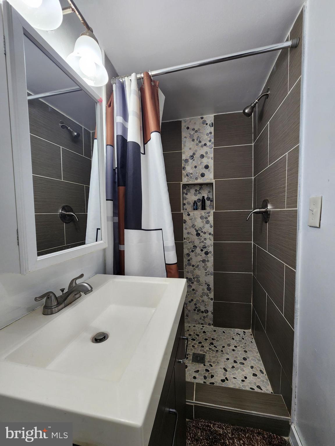 GREENSPRING - Residential